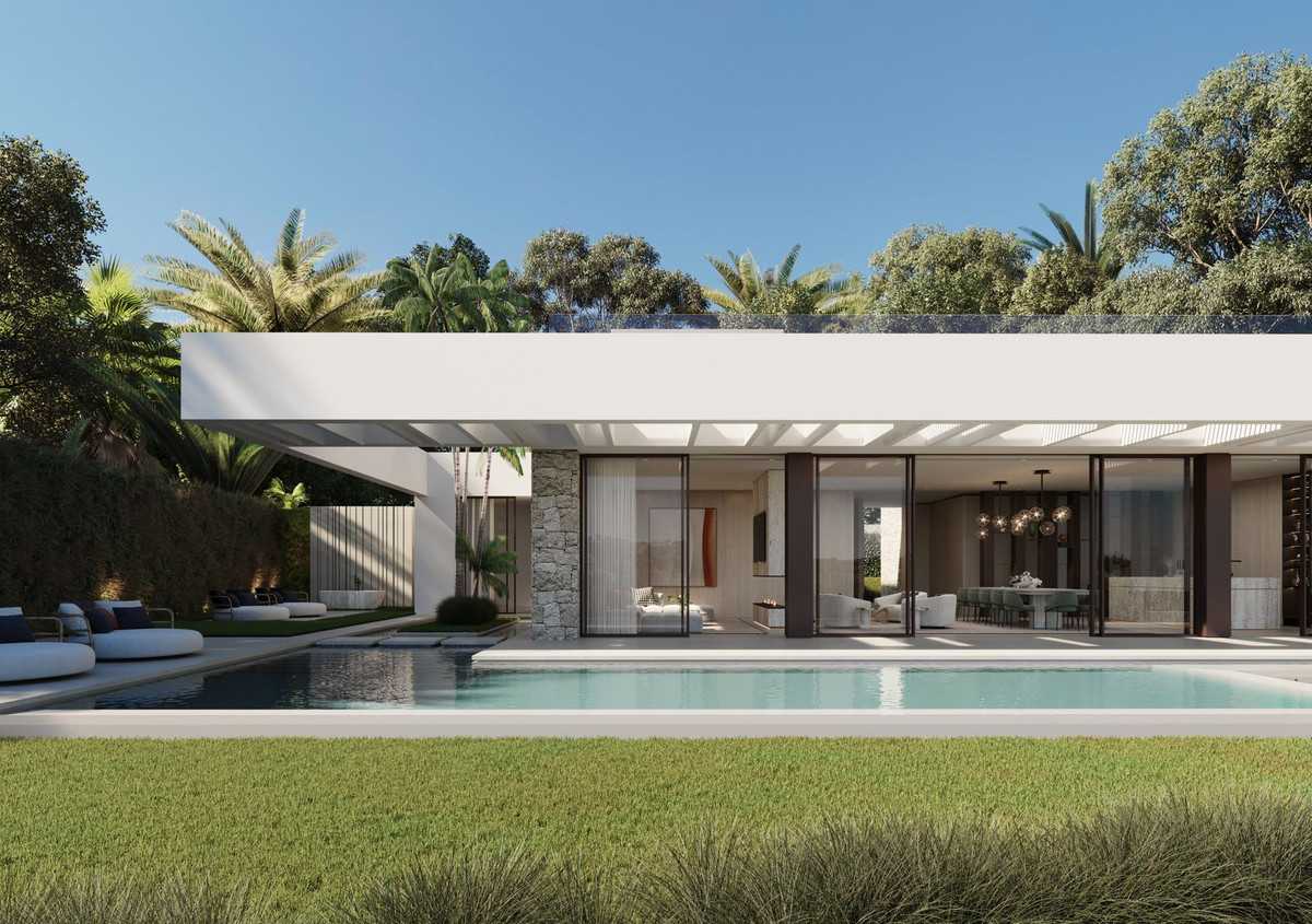 House in Marbella, Andalusia 12302193