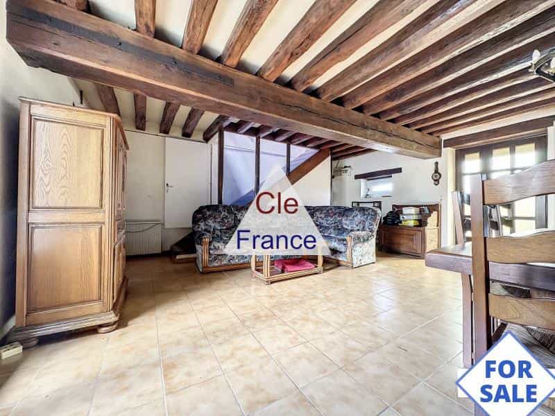 жилой дом в Breteau, Centre-Val de Loire 12302696