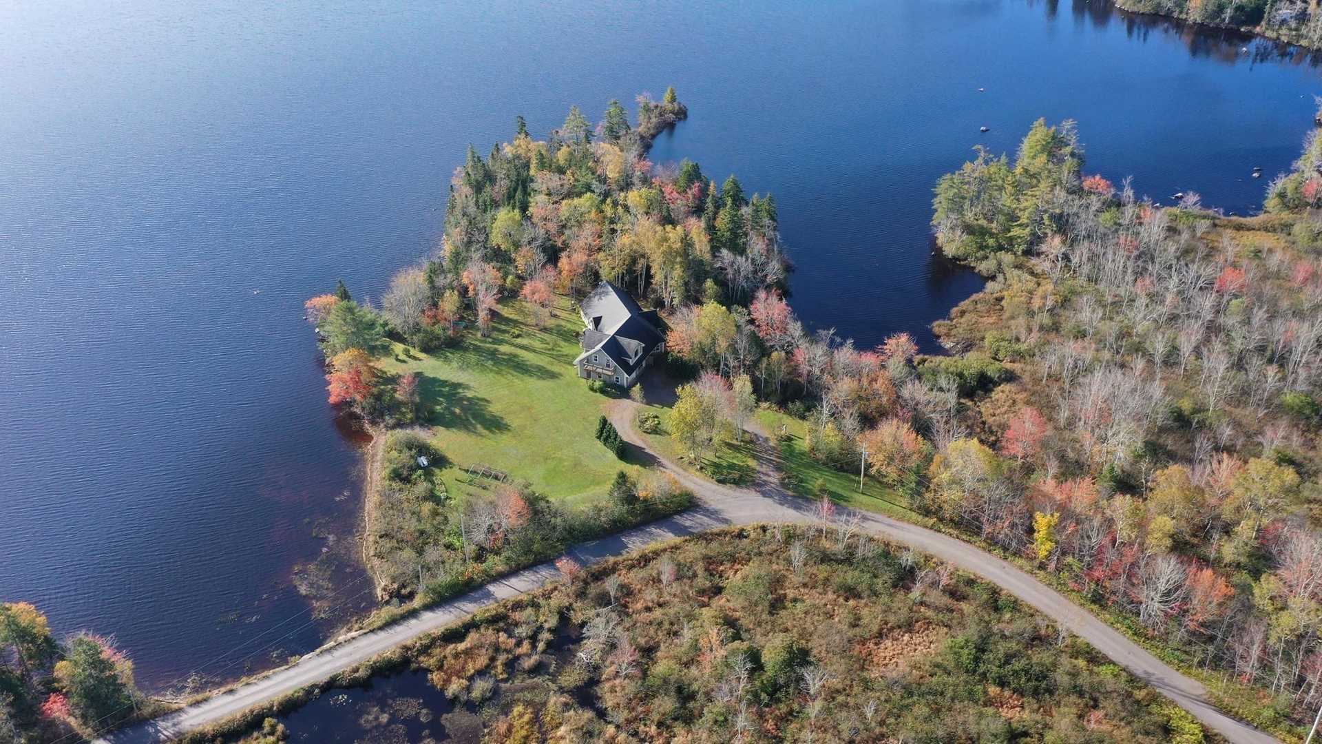 House in Kentville, Nova Scotia 12302720