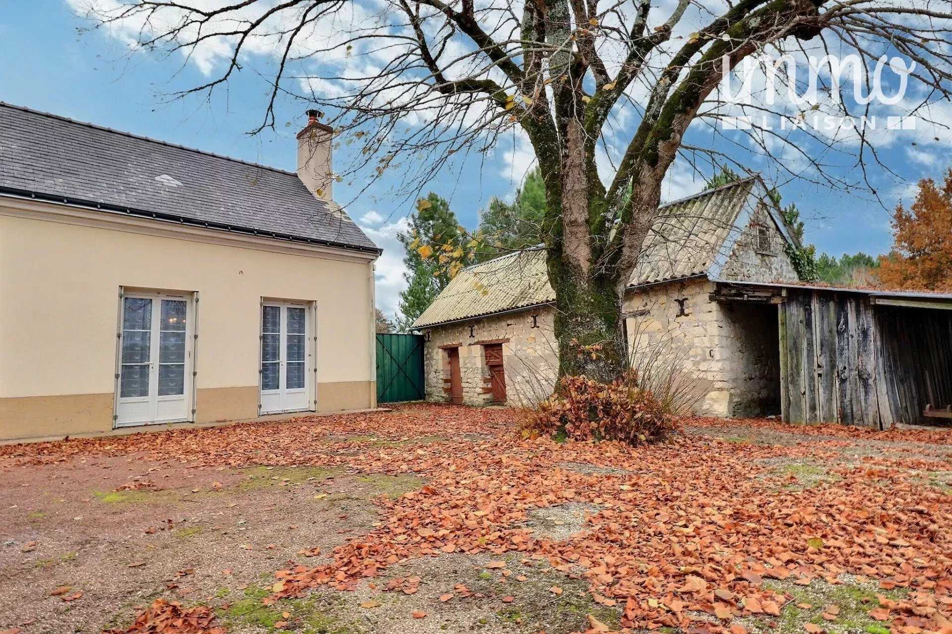House in Mouliherne, Pays de la Loire 12303189