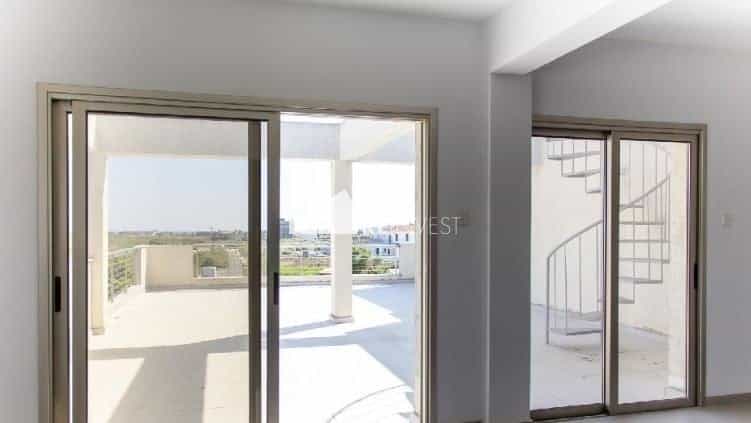 Condominium in Livadia, Larnaca 12303317