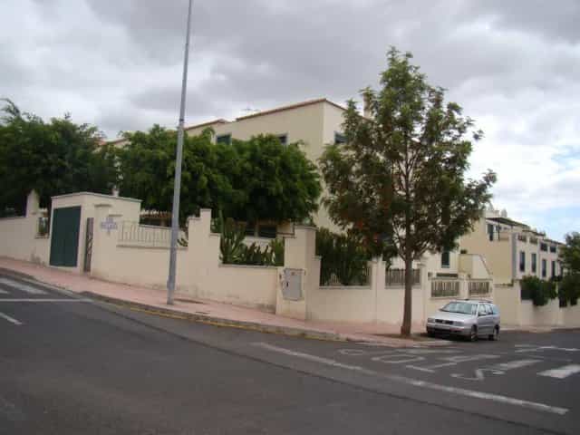 सम्मिलित में Las Chafiras, Santa Cruz de Tenerife 12304455