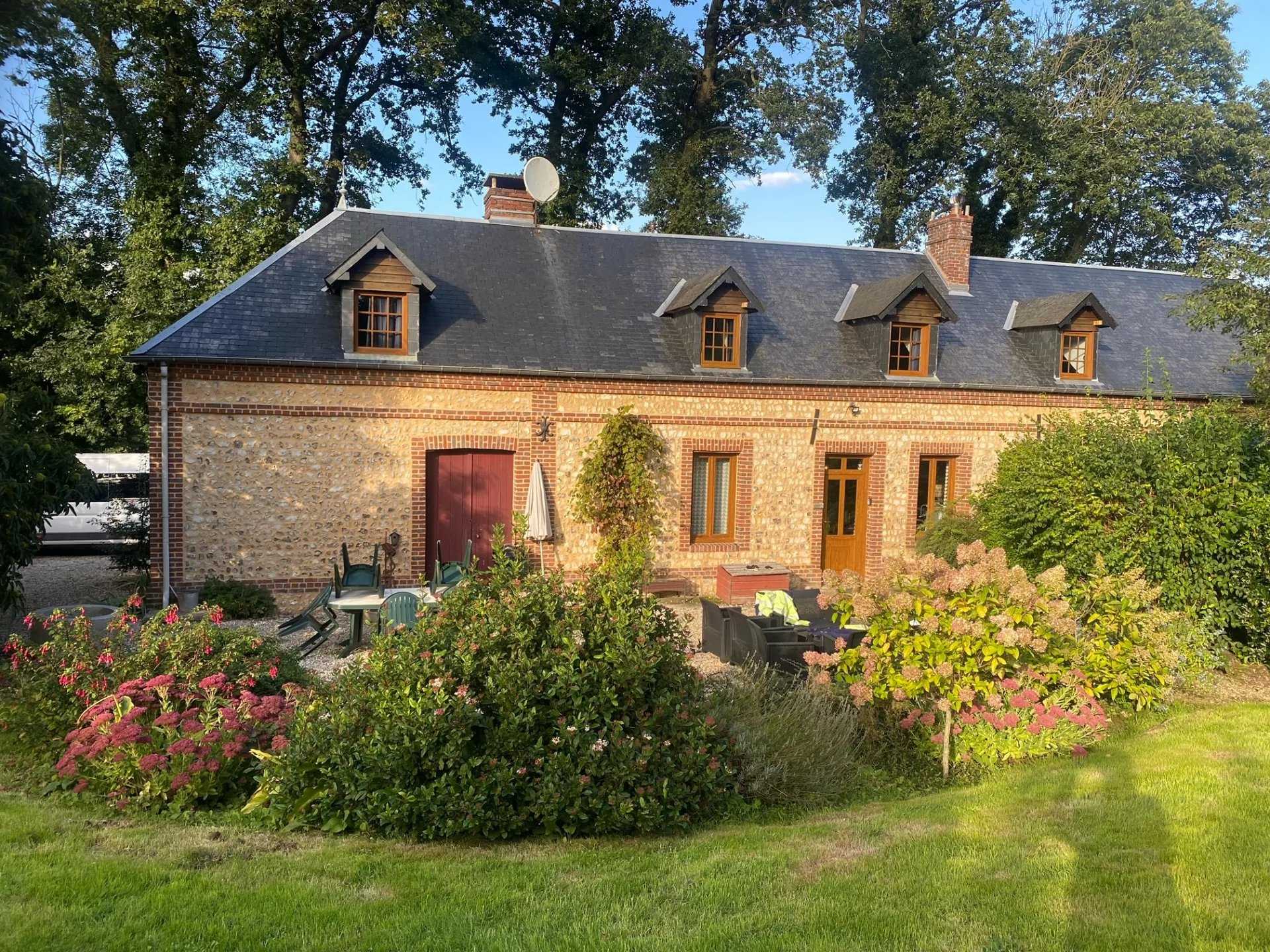 rumah dalam Etretat, Normandie 12304512