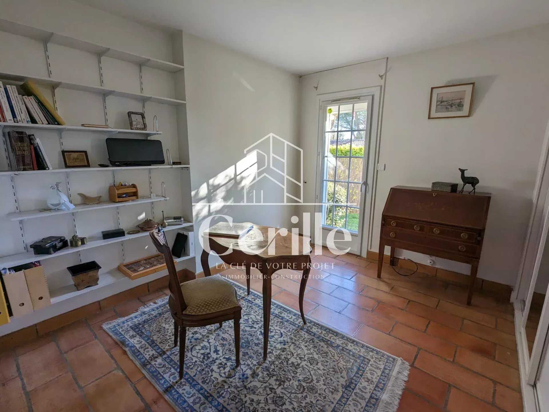 σπίτι σε Aix-en-Provence, Bouches-du-Rhône 12304551