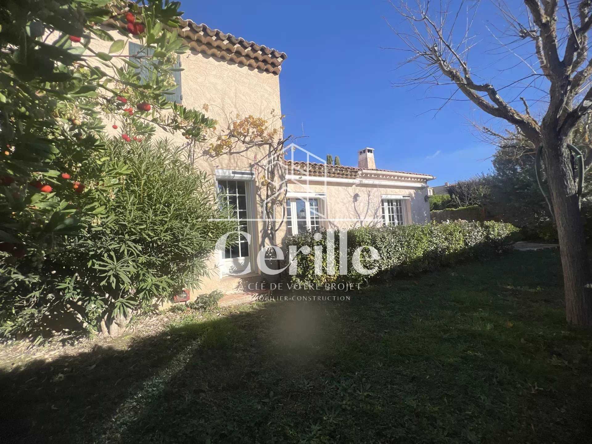 House in Les Gervais, Provence-Alpes-Cote d'Azur 12304551