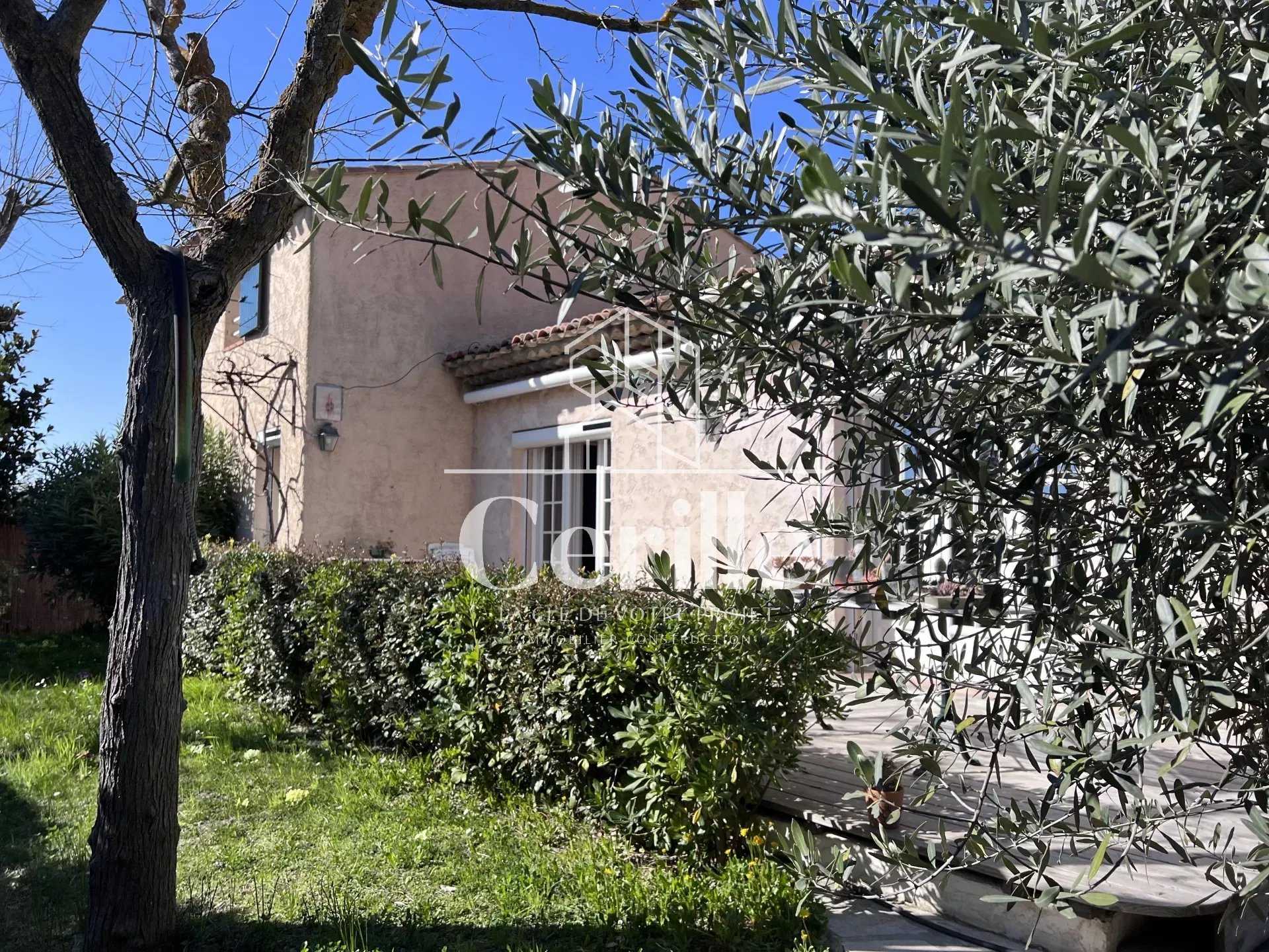 rumah dalam Aix-en-Provence, Bouches-du-Rhône 12304551