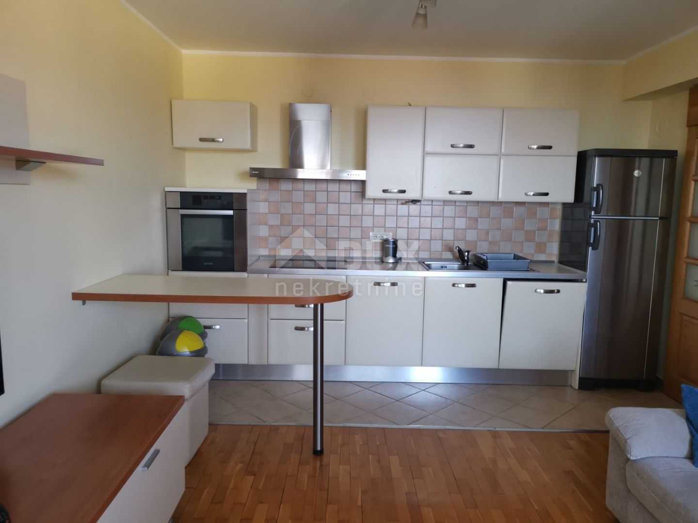 Condominium in Matulji, Primorsko-Goranska Zupanija 12304802