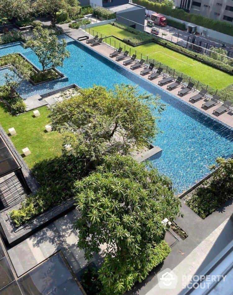 Condominium in Bangkok, Krung Thep Maha Nakhon 12305107