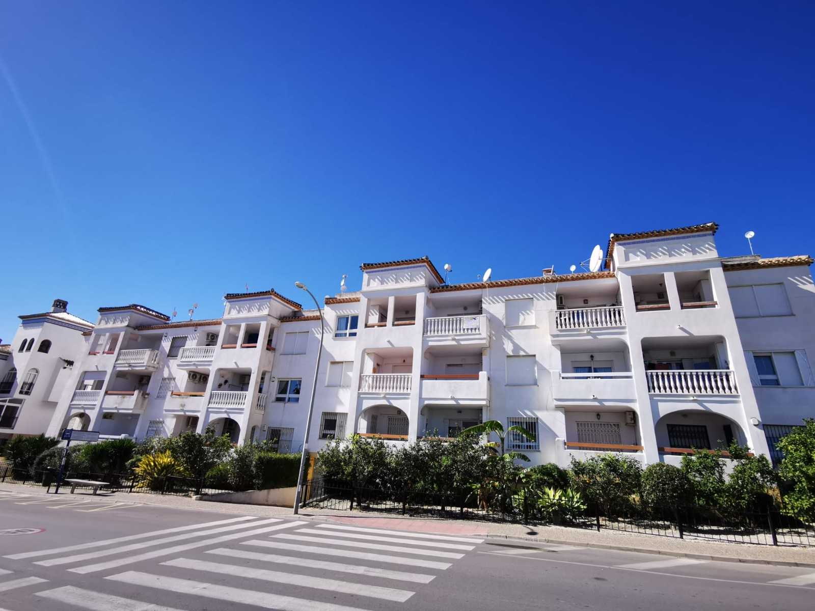 Condominium in Campoamor, Valencia 12305152
