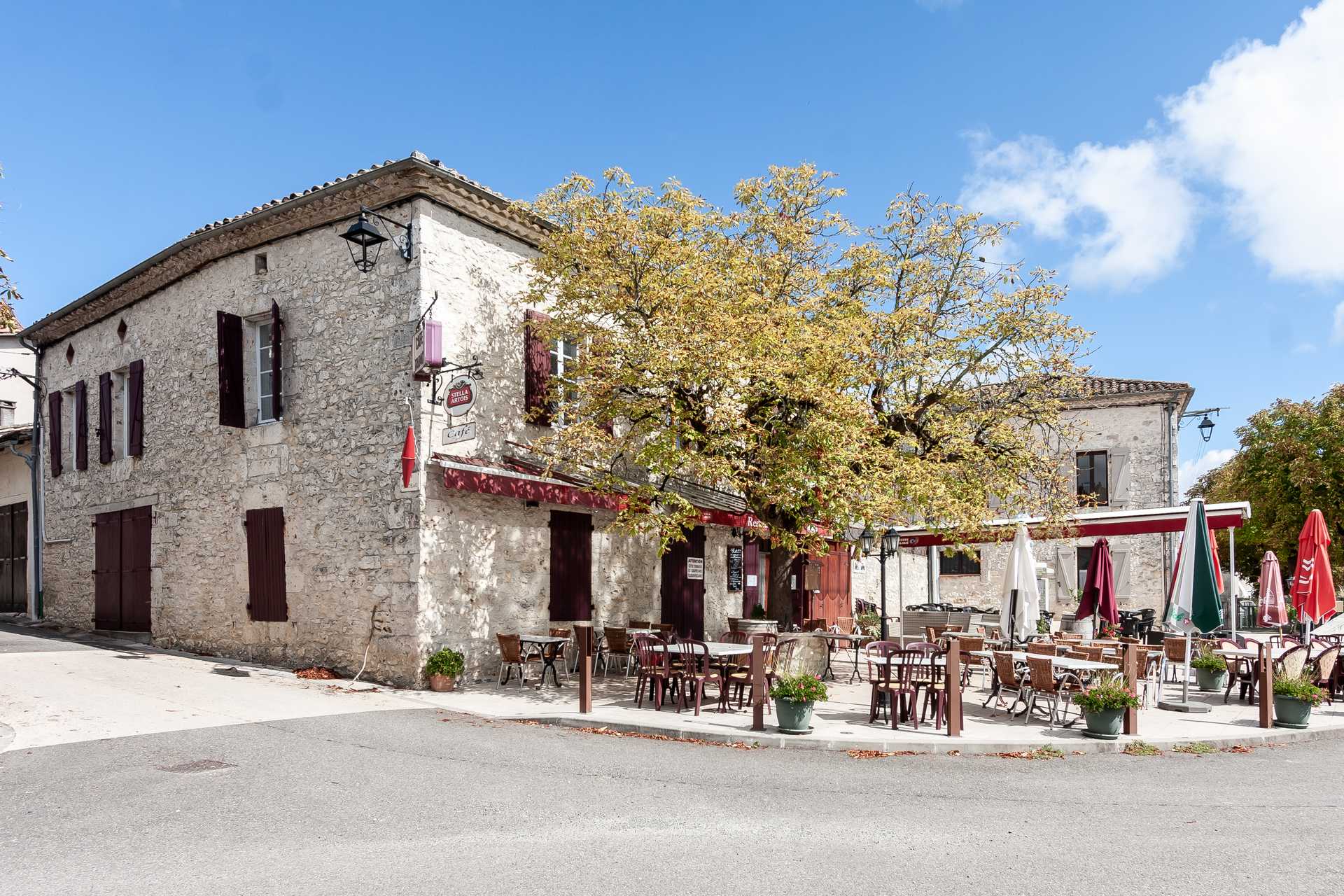 House in Montaigu-de-Quercy, Occitanie 12305767