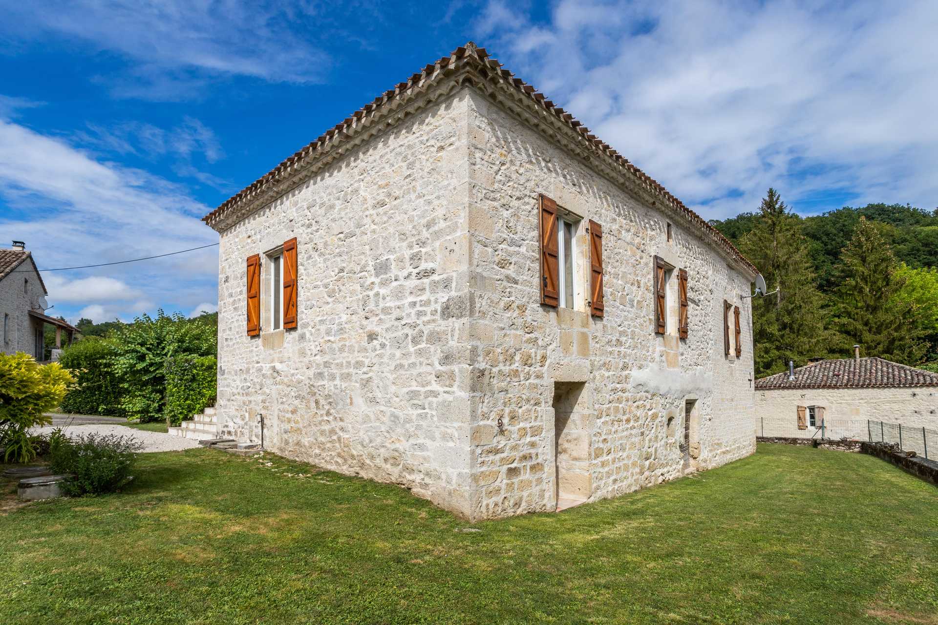 Hus i Belmontet, Occitanie 12305769