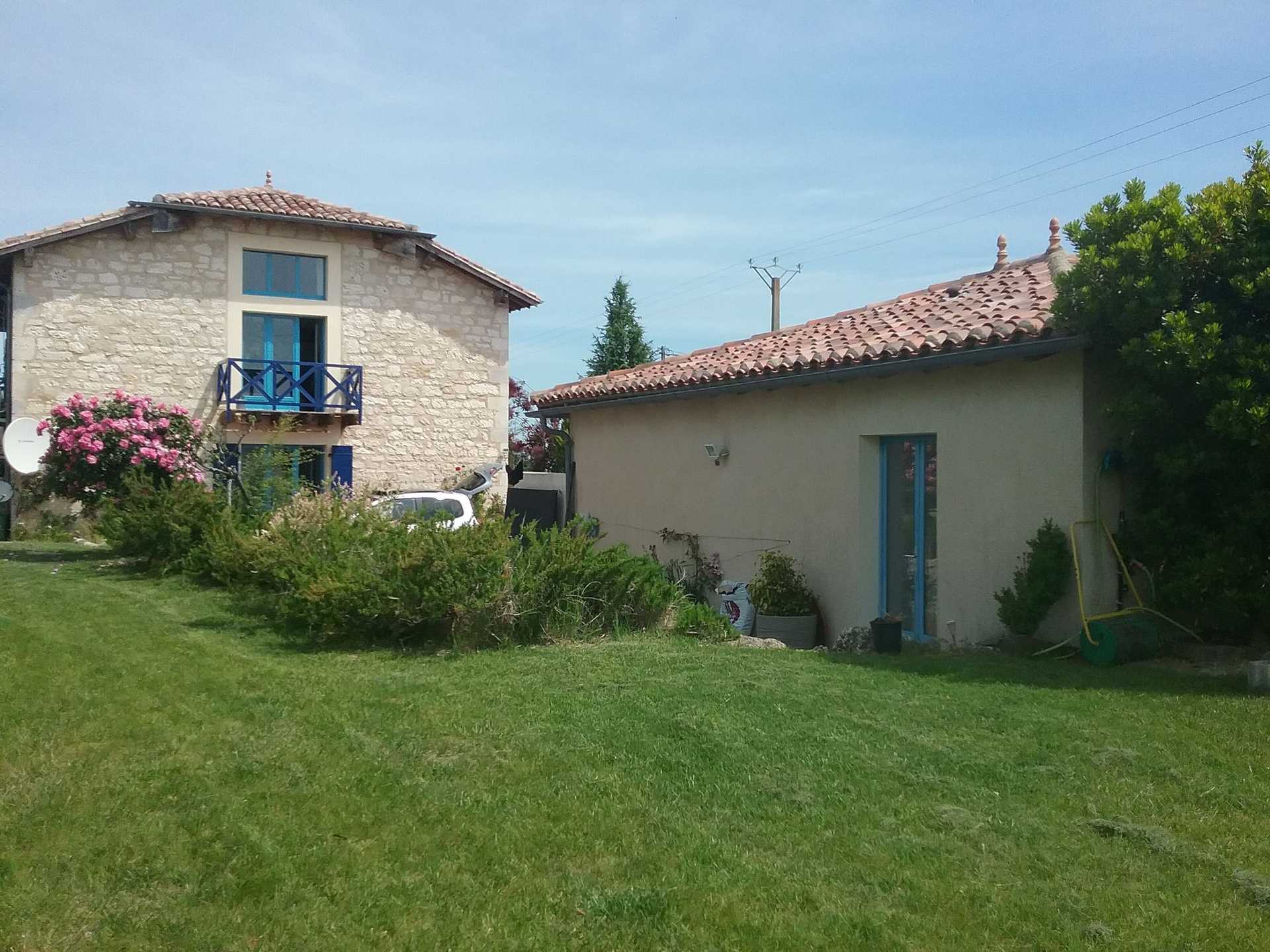 Hus i Valence, Occitanie 12305791