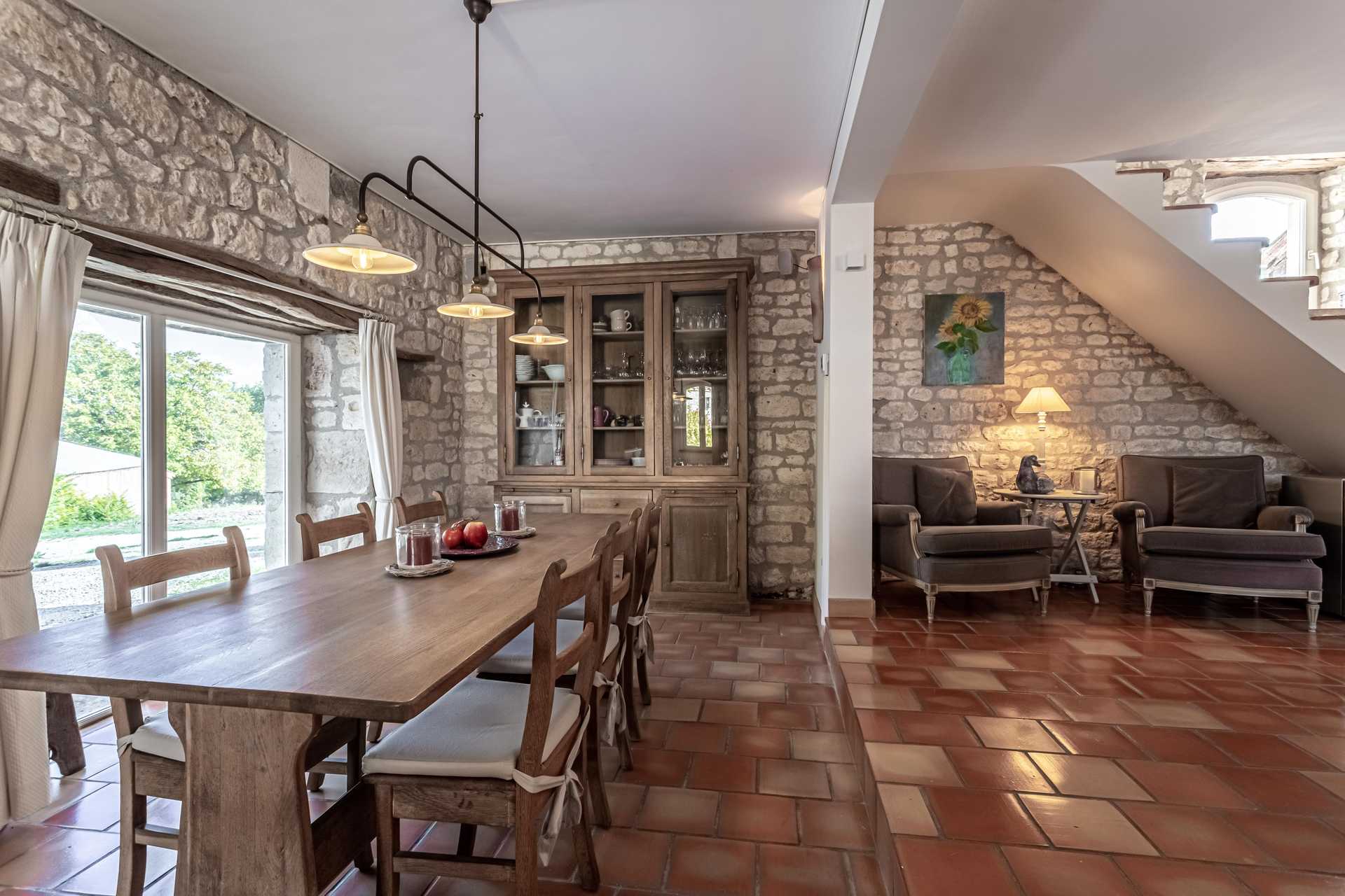 Casa nel Montaigu-de-Quercy, Occitanie 12305802