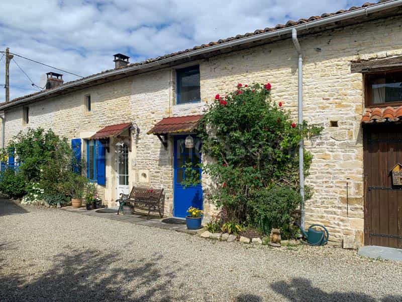 House in Ardilleux, Nouvelle-Aquitaine 12305970
