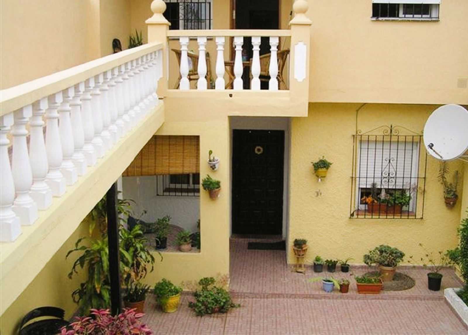 Talo sisään La Puebla de Cazalla, Andalusia 12306645