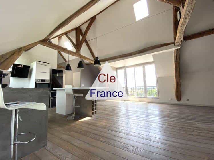 Dom w Plaisir, Ile-de-France 12307533