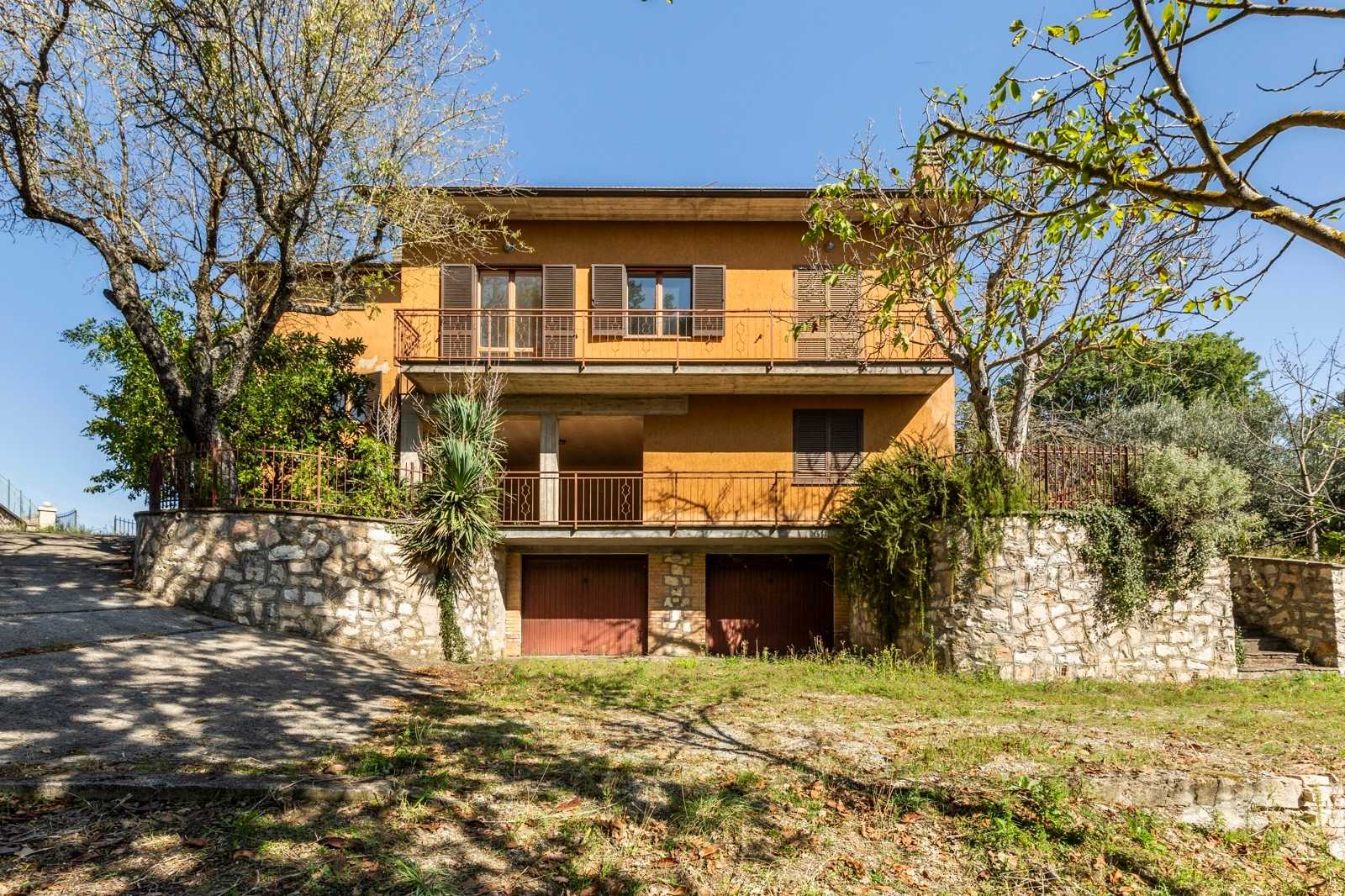 House in Centocelle, Lazio 12307594