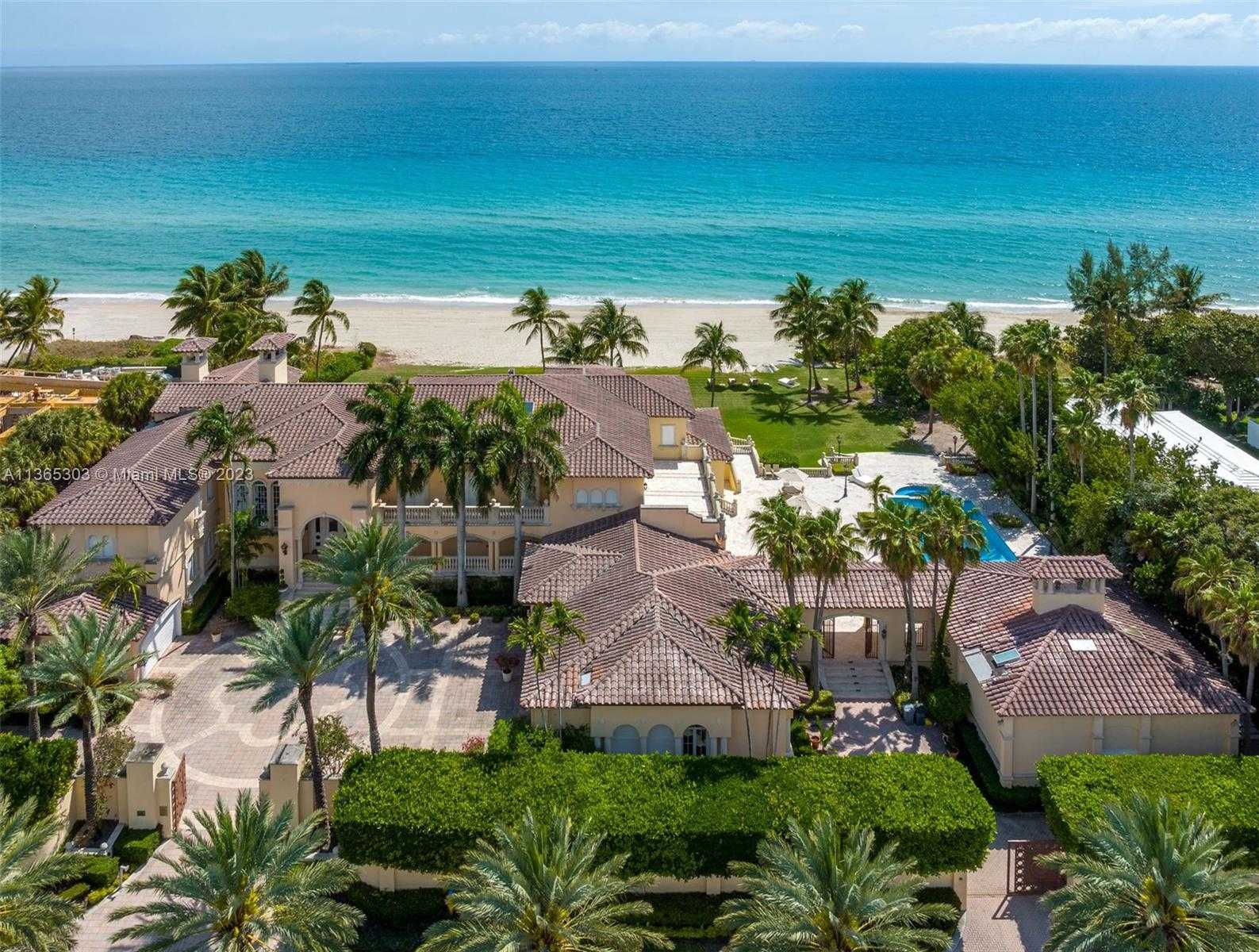 House in Golden Beach, Florida 12307858