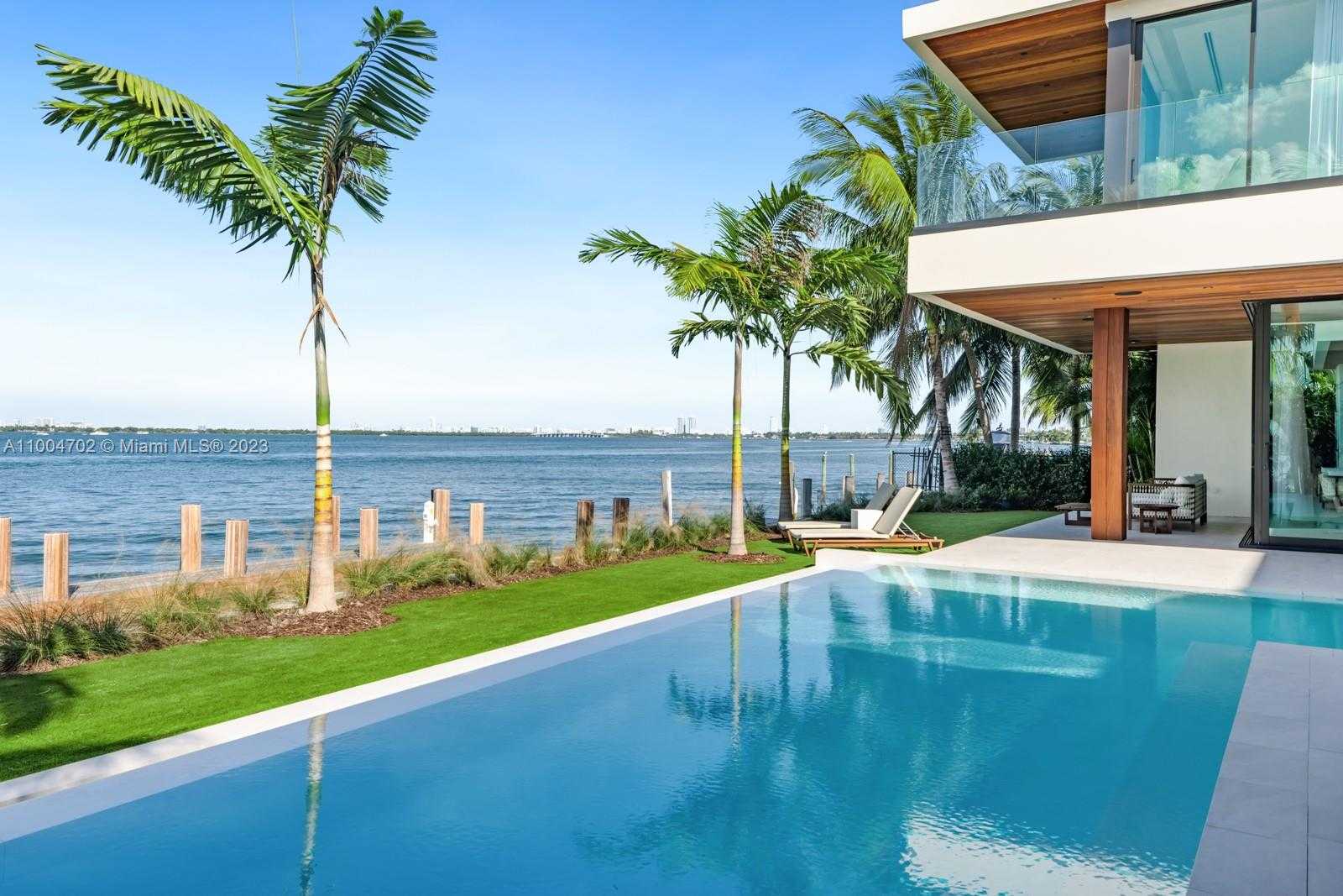 жилой дом в Miami Beach, Florida 12307881