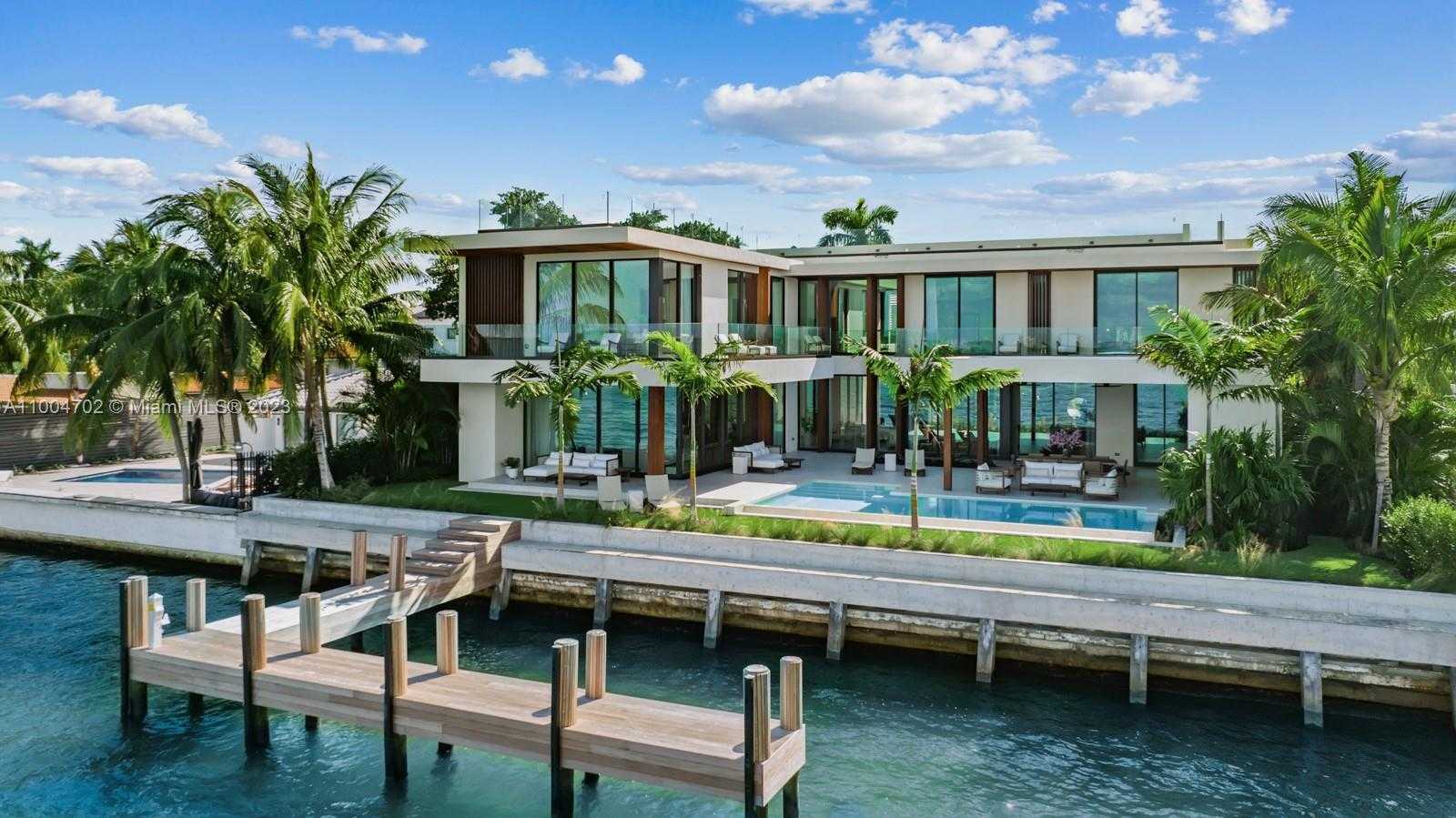 Rumah di pantai Miami, Florida 12307881