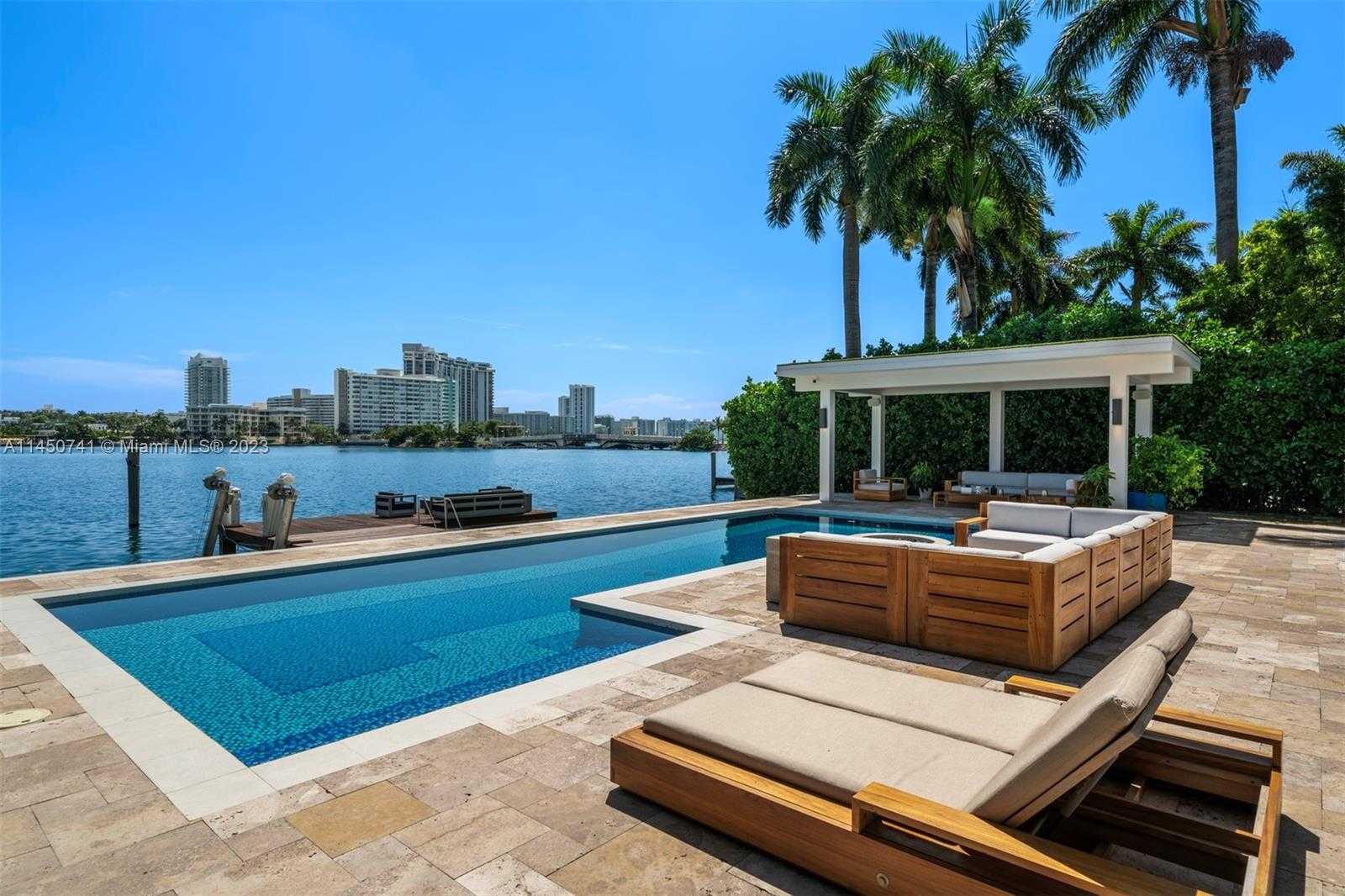 Будинок в Miami Beach, Florida 12307883