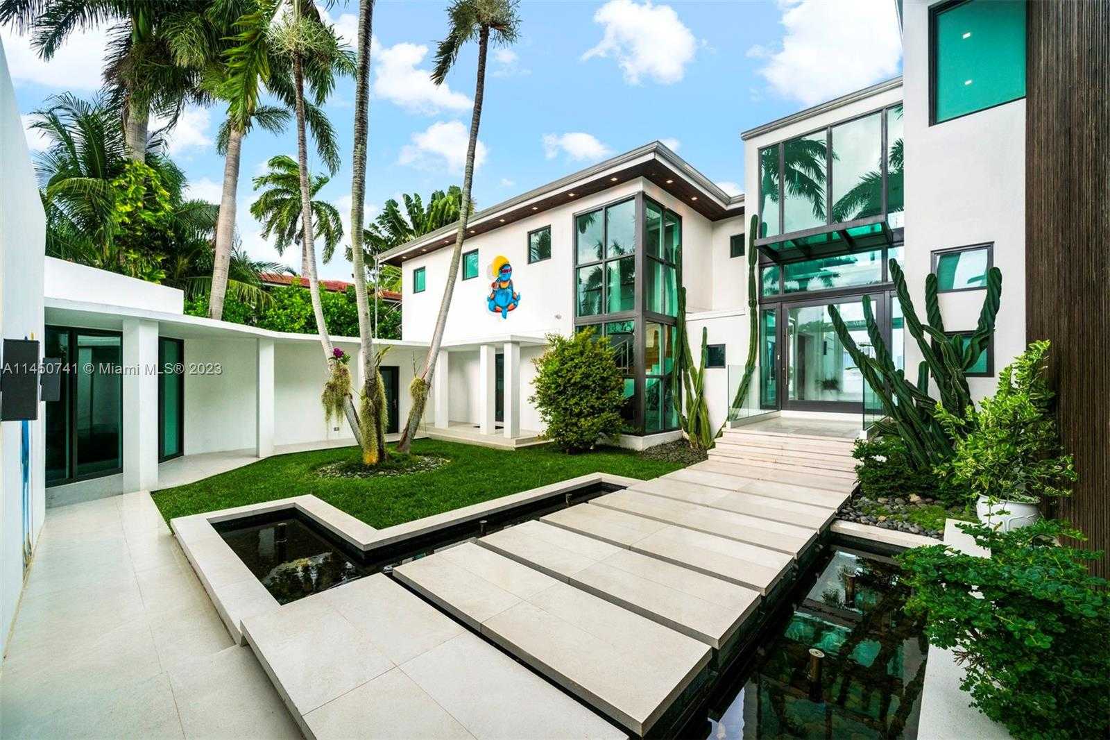 房子 在 Miami Beach, Florida 12307883