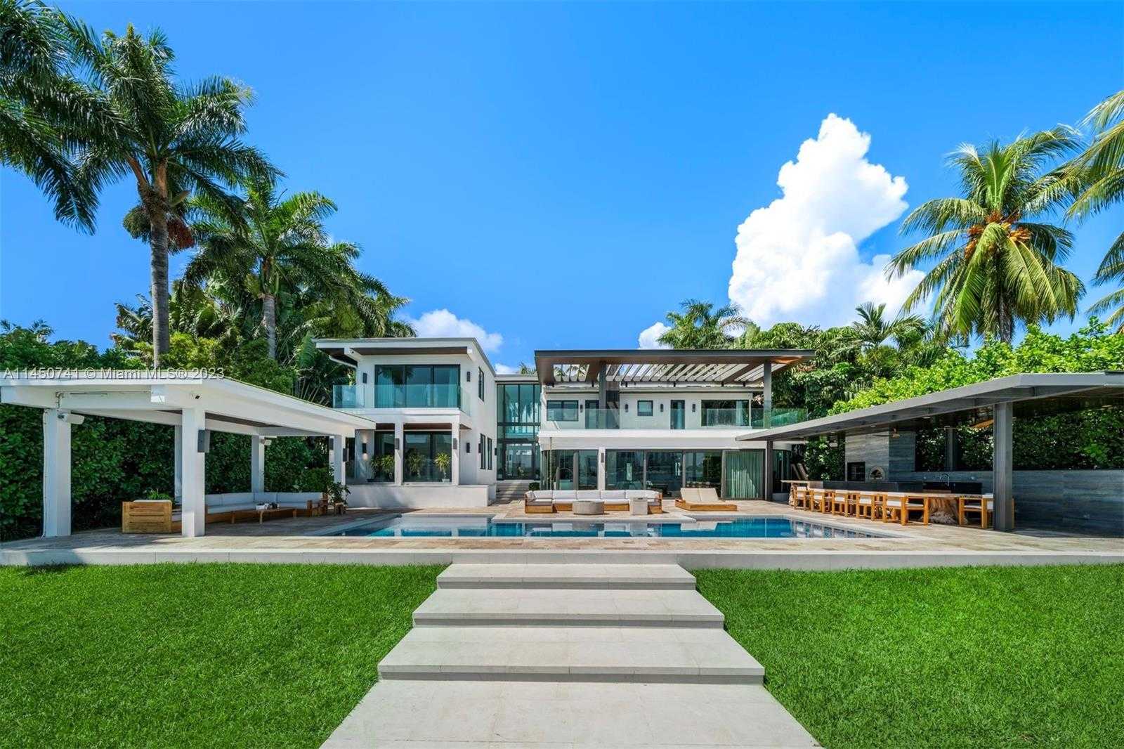 Rumah di pantai Miami, Florida 12307883