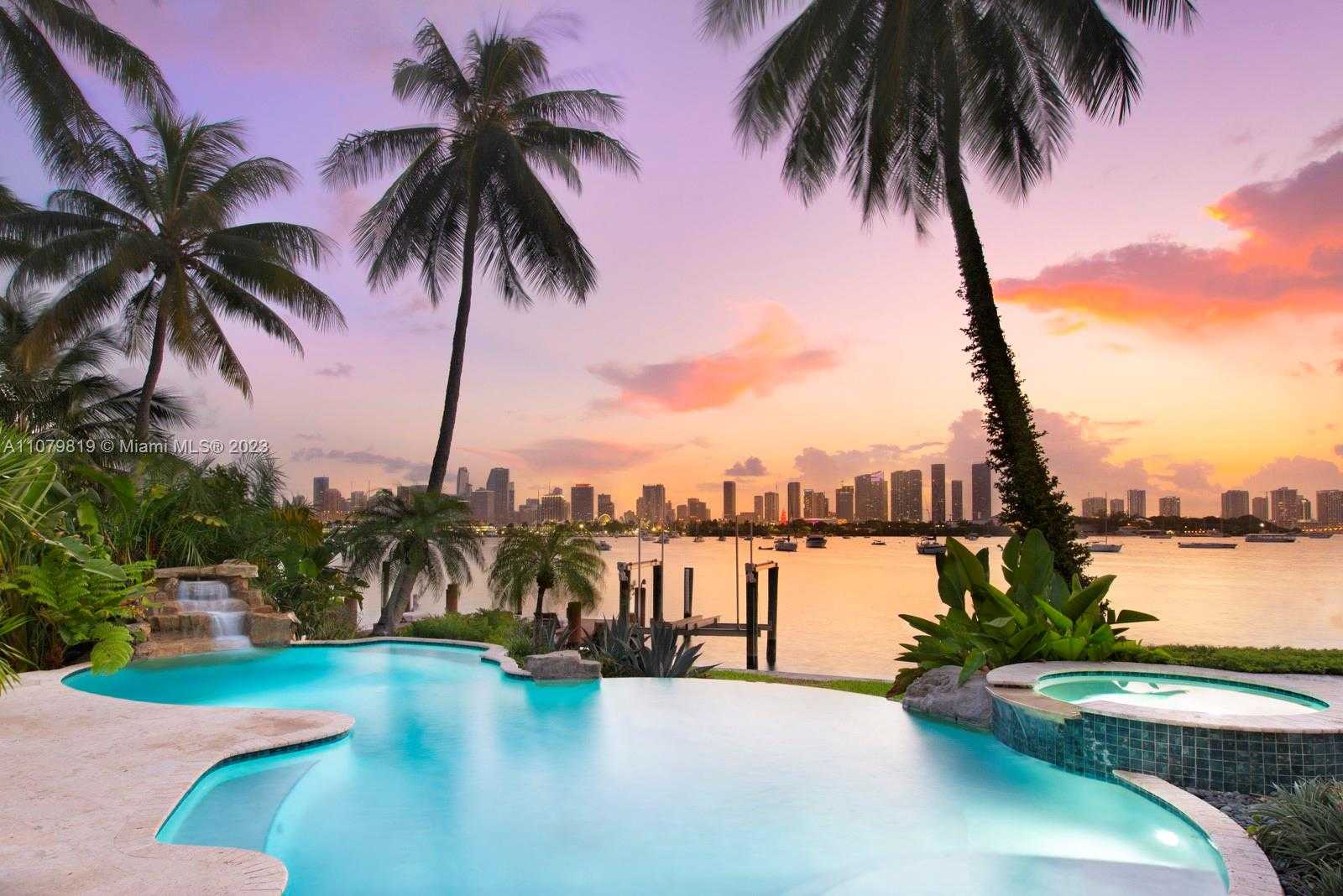 Huis in Miami-strand, Florida 12307884