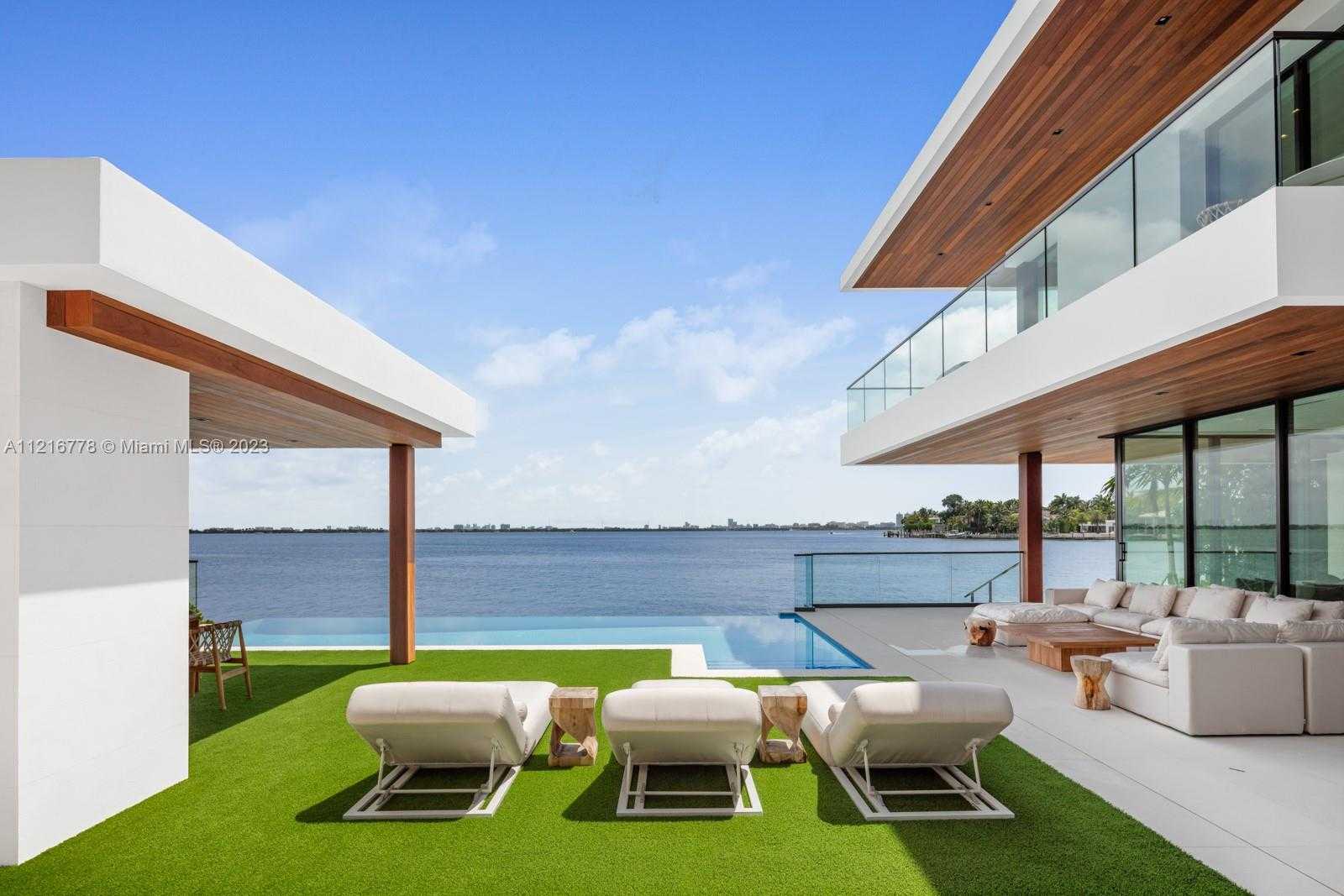 Rumah di Miami Beach, Florida 12307892