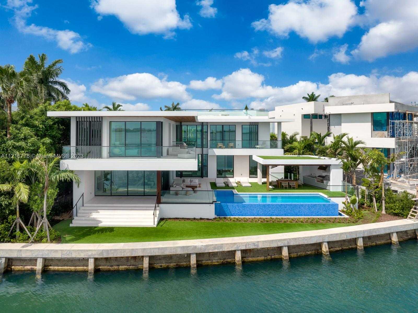 Rumah di Miami Beach, Florida 12307892