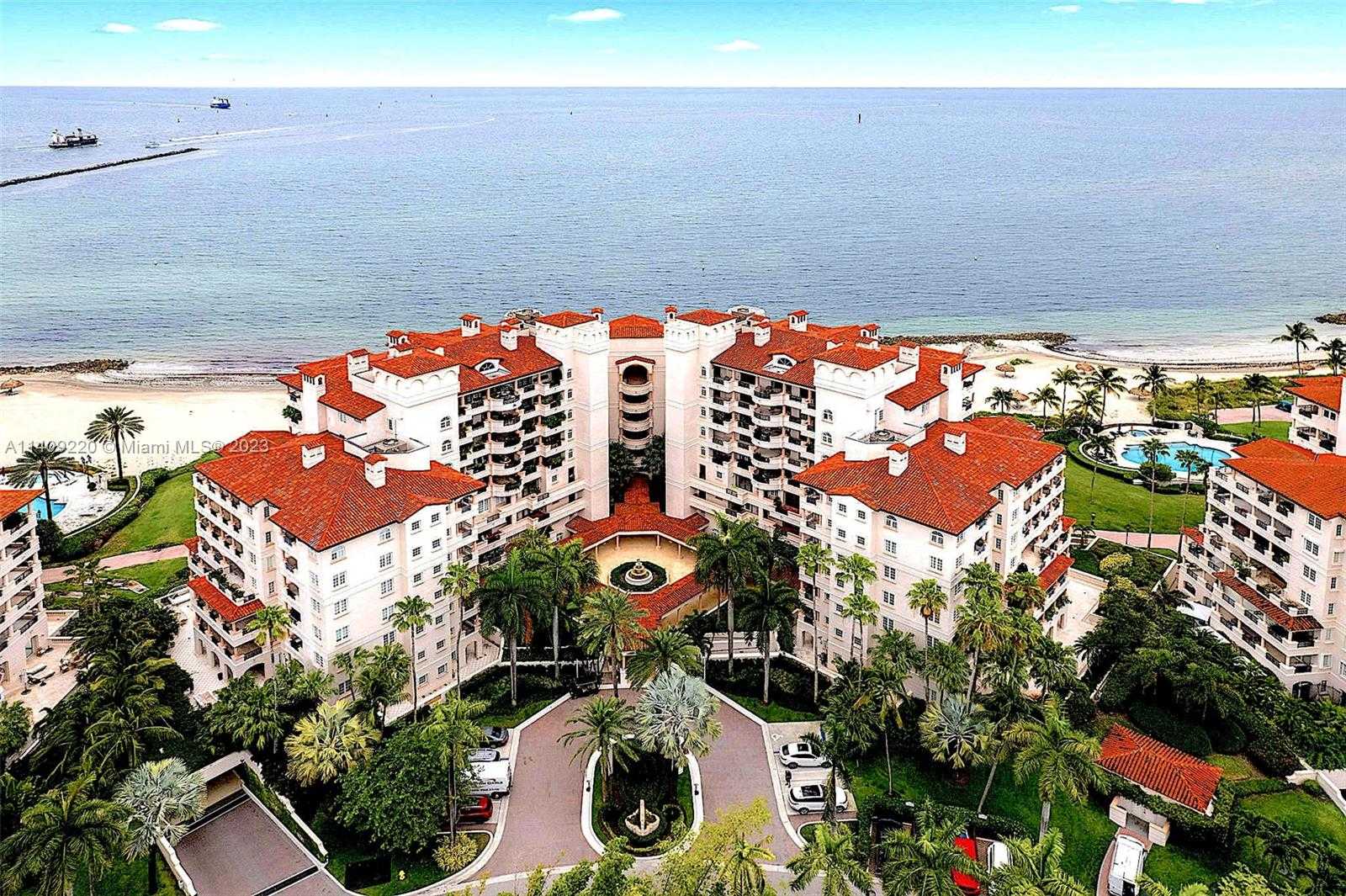 Condominio nel Miami Beach, Florida 12307894