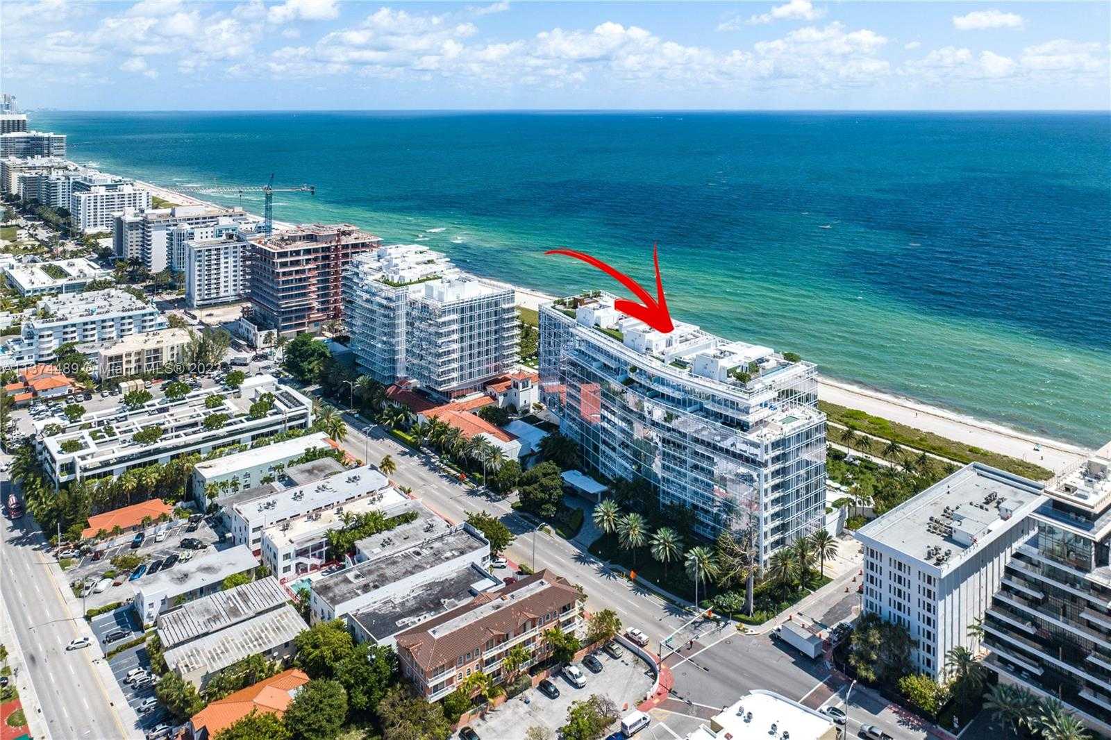 Condominium in Surfside, Florida 12307895