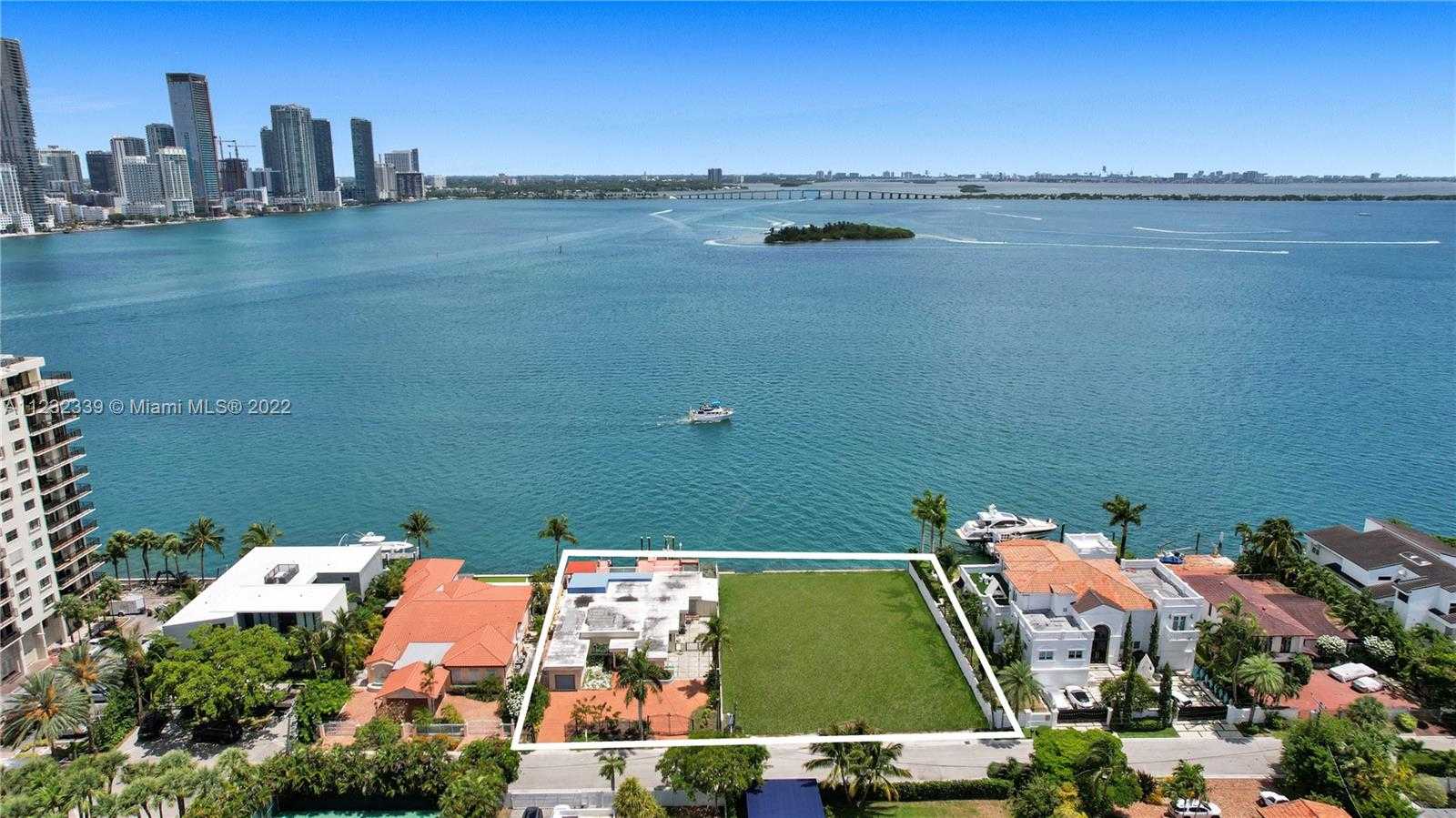 Rumah di pantai Miami, Florida 12307897