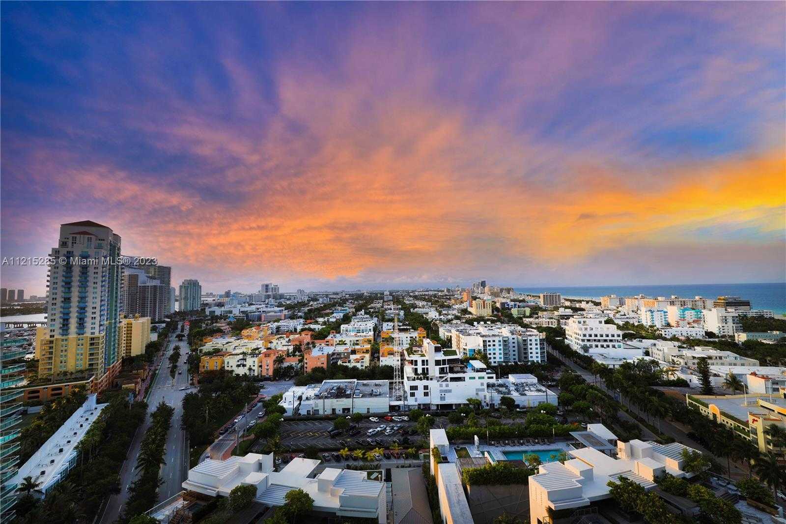 Condominium in Miami Beach, Florida 12307902