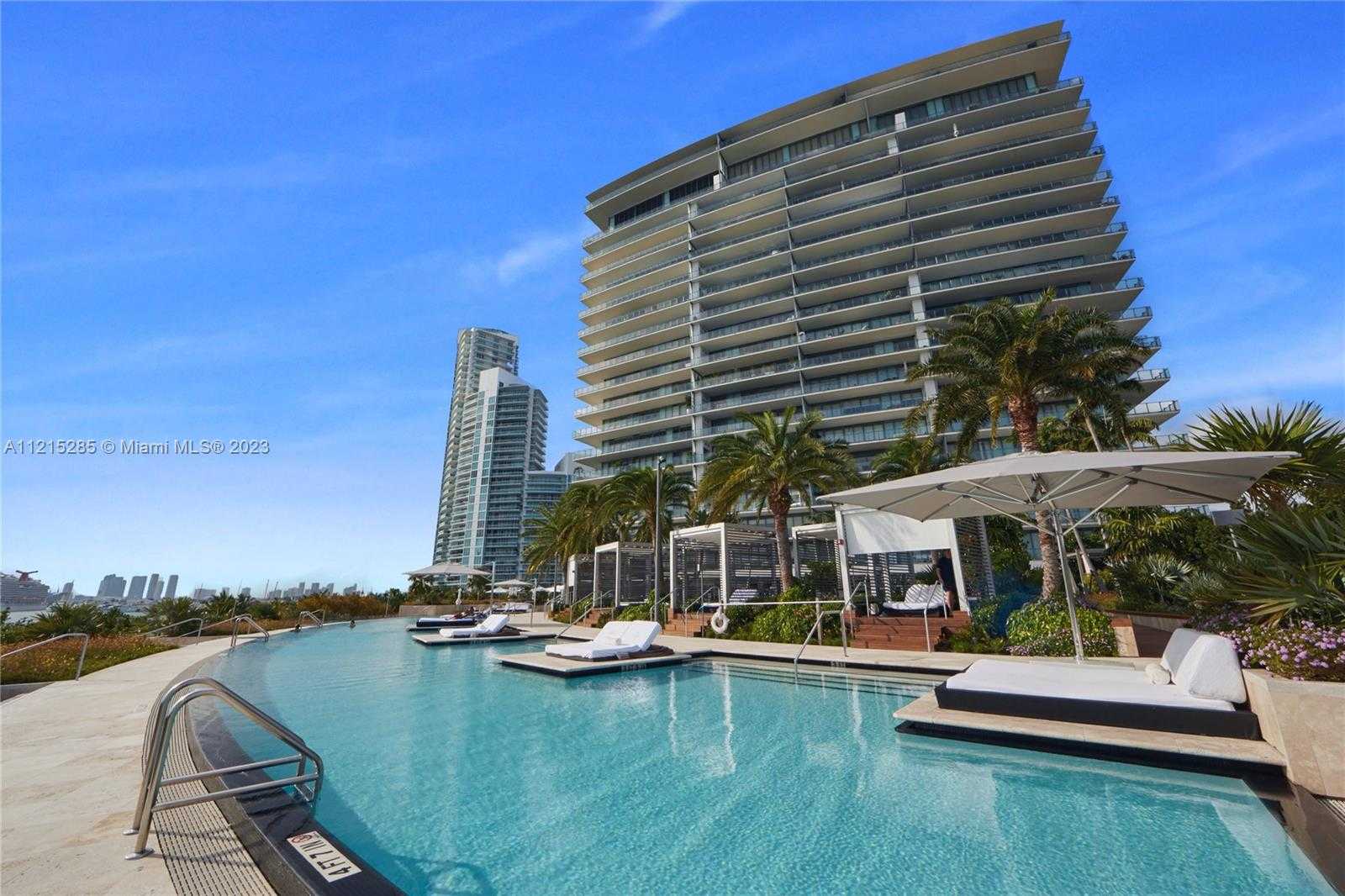 Condomínio no Miami Beach, Florida 12307902