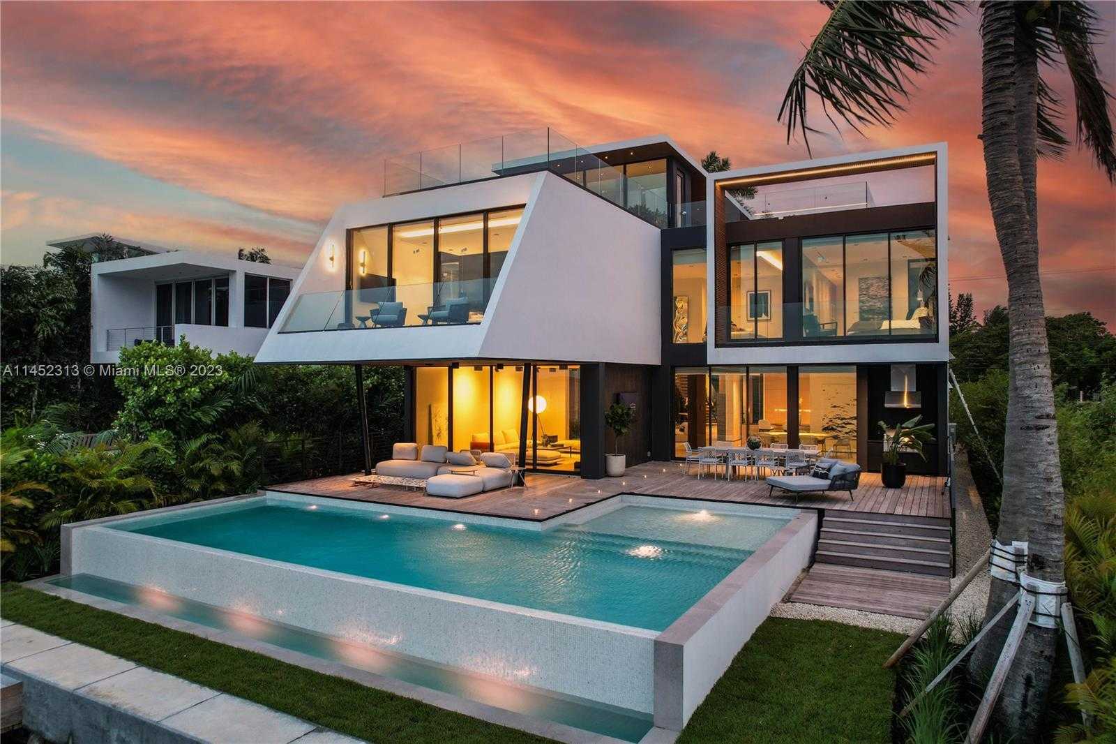 Rumah di Miami Beach, Florida 12307913