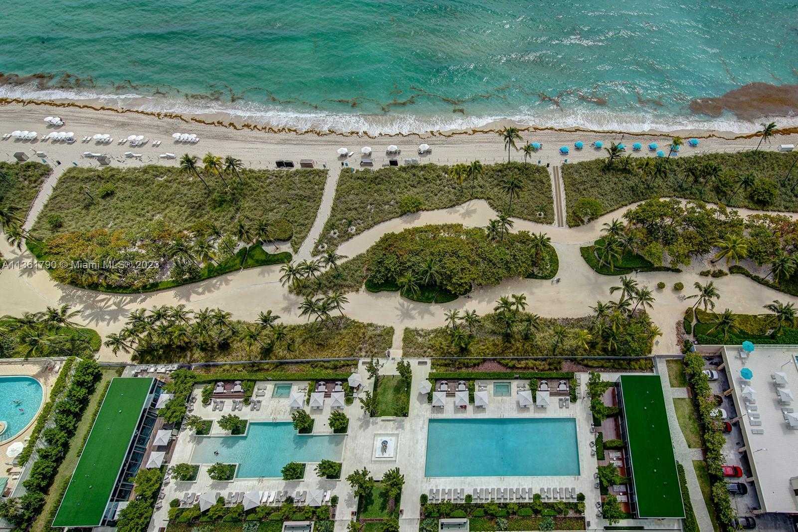 House in Bal Harbour, Florida 12307917