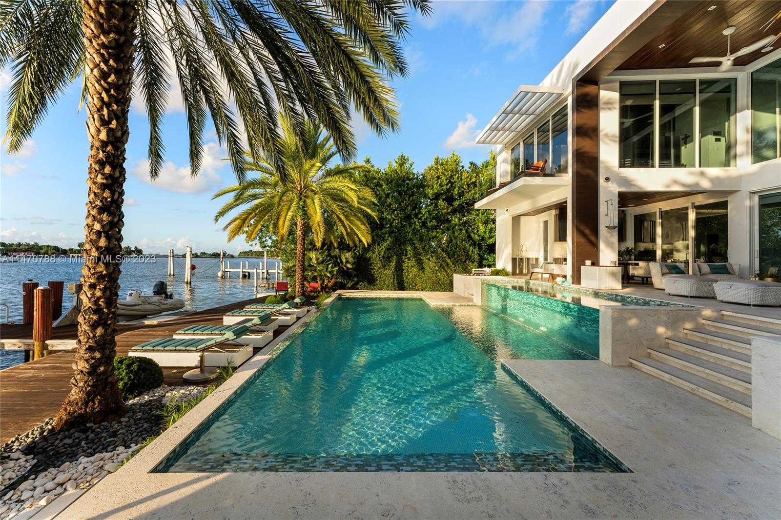 Будинок в Miami Beach, Florida 12307931