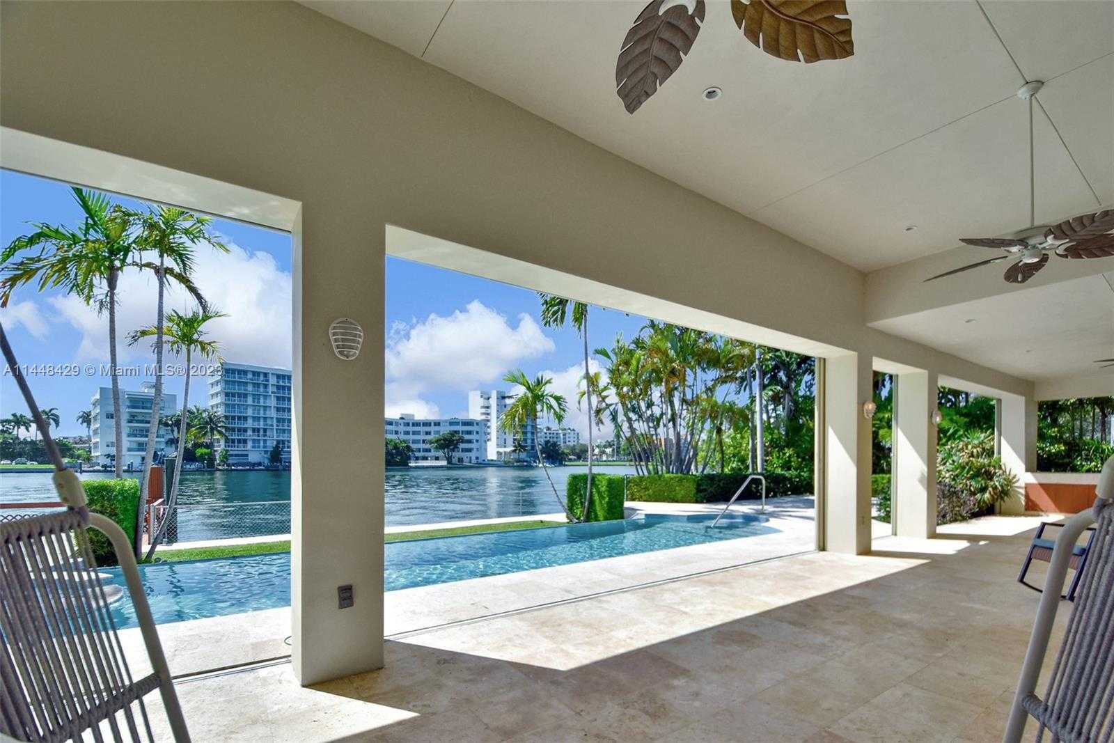 House in Bal Harbour, Florida 12307934