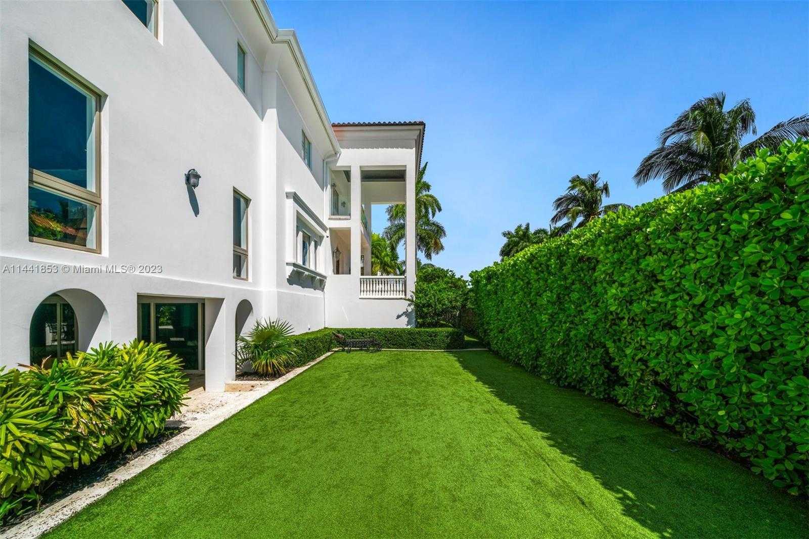House in Miami, Florida 12307947