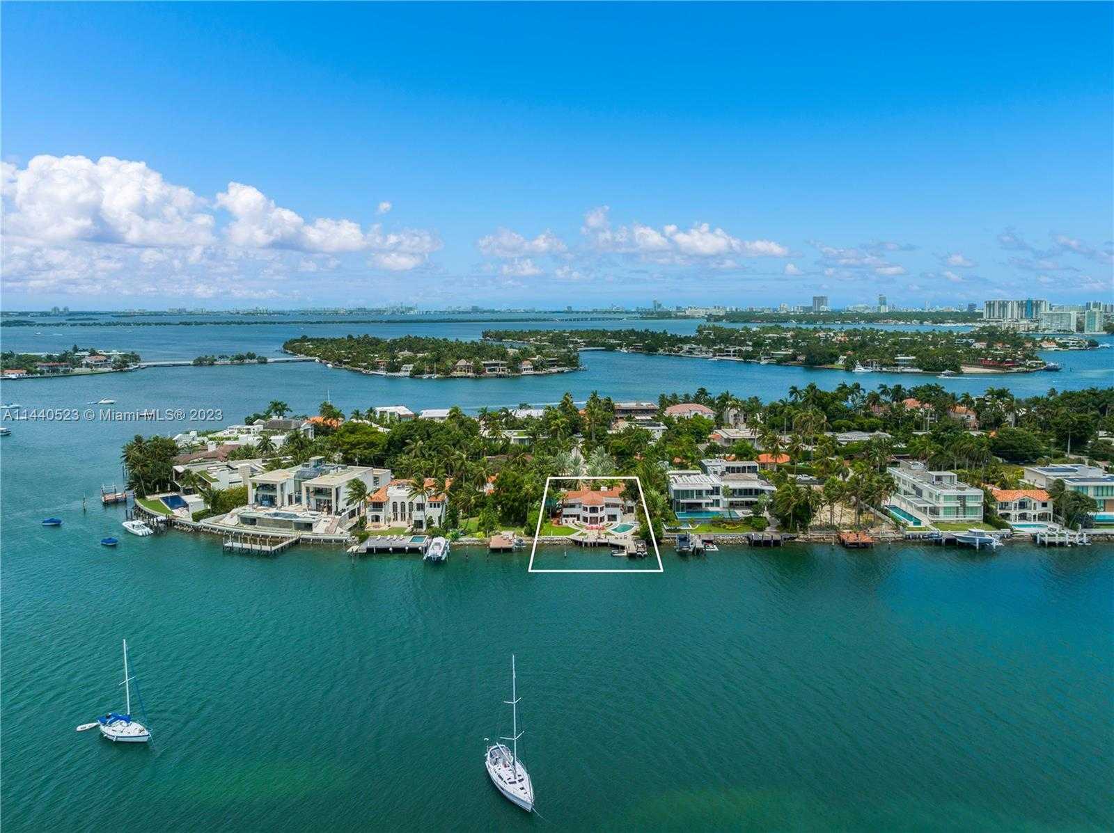 жилой дом в пляж Майами, Флорида 12307970