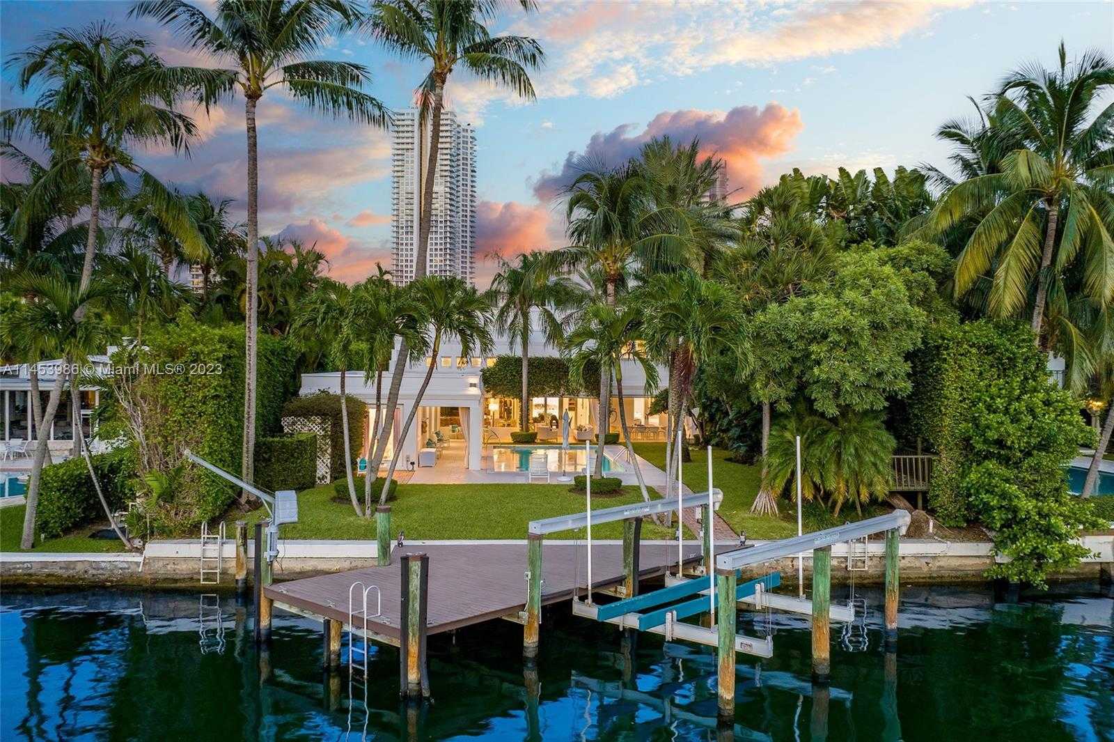 casa no Miami Beach, Florida 12307982
