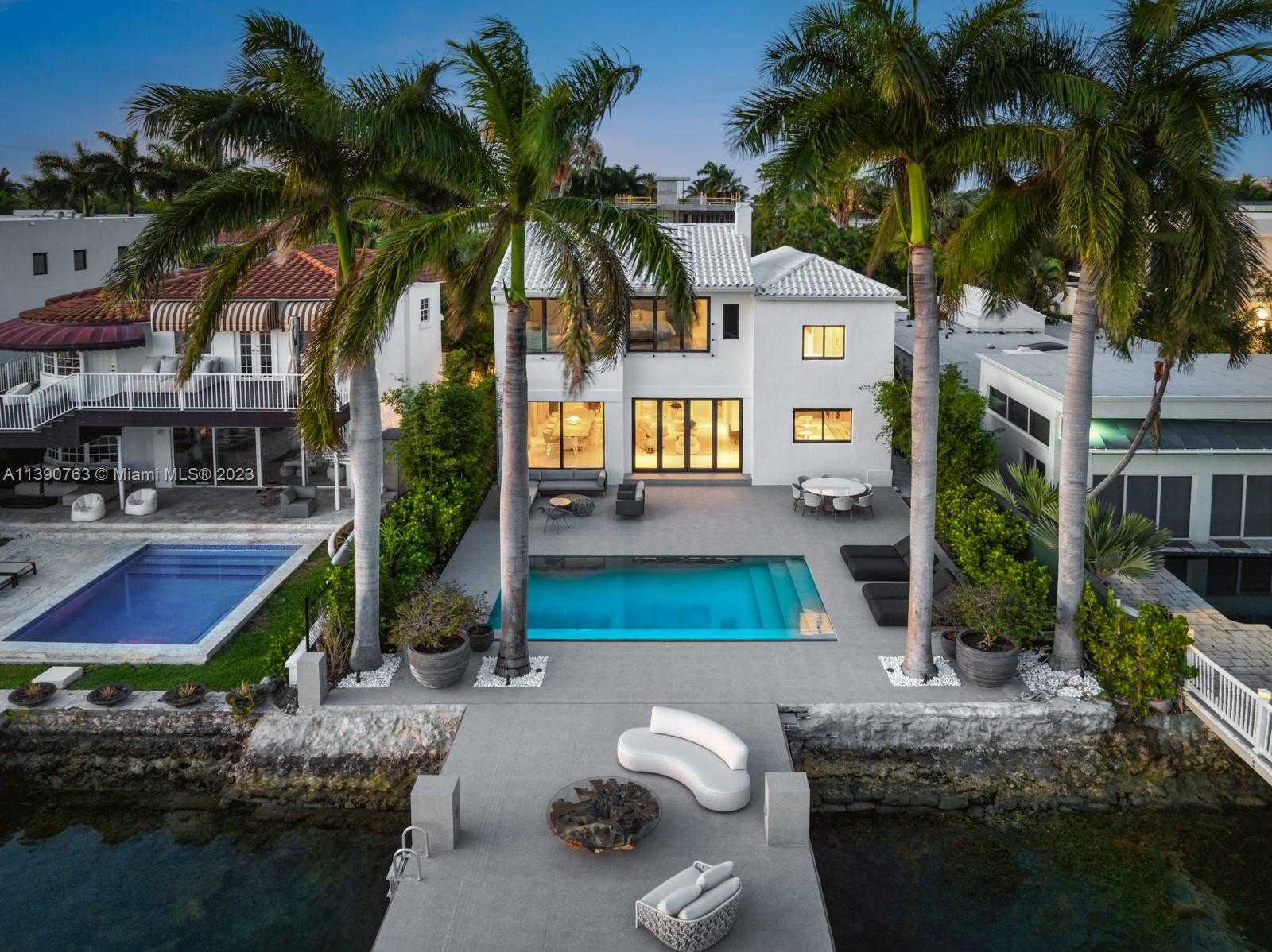 Rumah di Miami Beach, Florida 12308005
