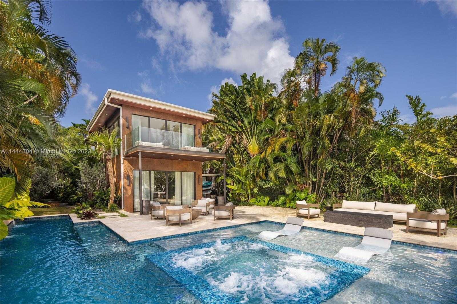 rumah dalam Miami Beach, Florida 12308021
