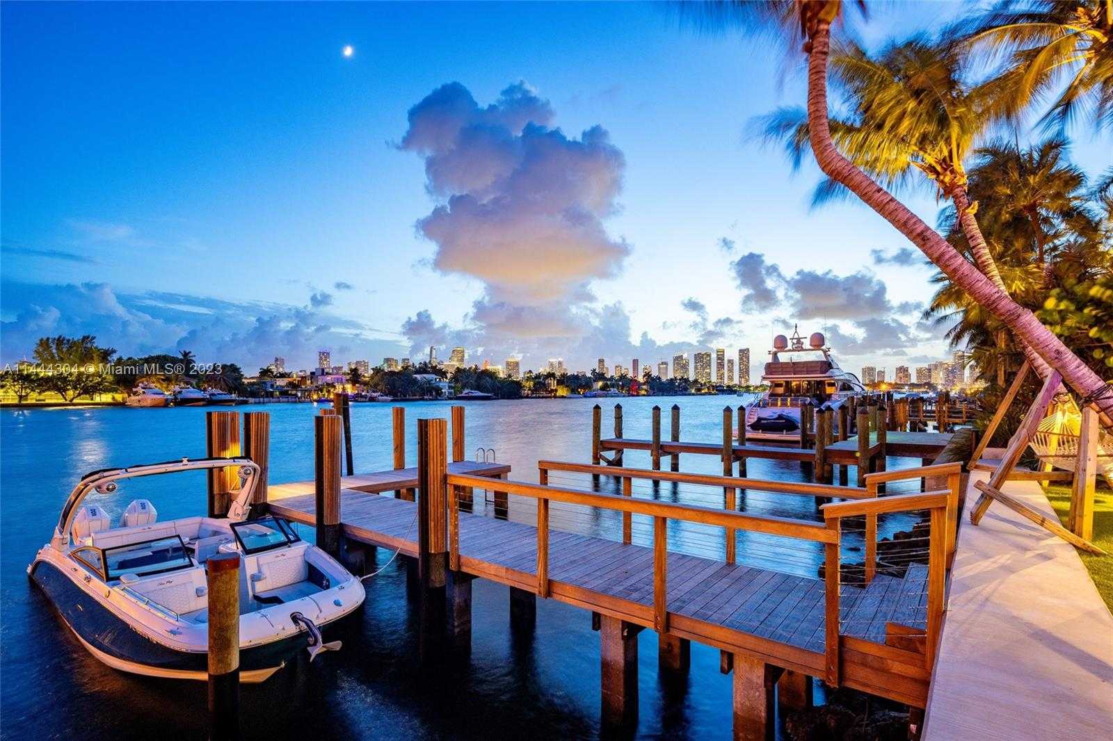 σπίτι σε Miami Beach, Florida 12308021