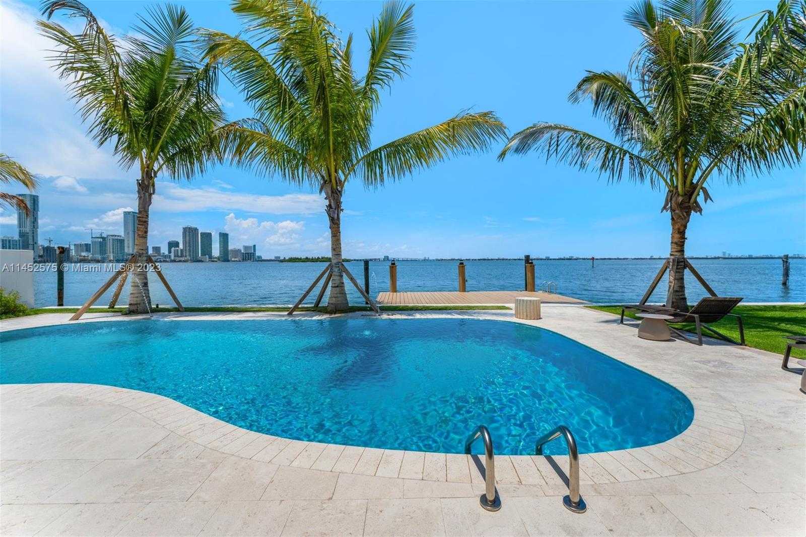 Dom w plaża Miami, Floryda 12308040