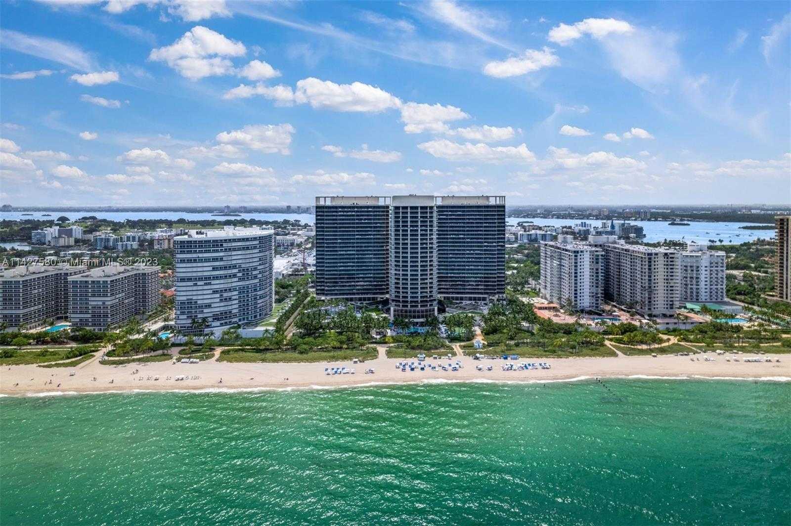 Condominium dans Bal Harbour, Floride 12308049
