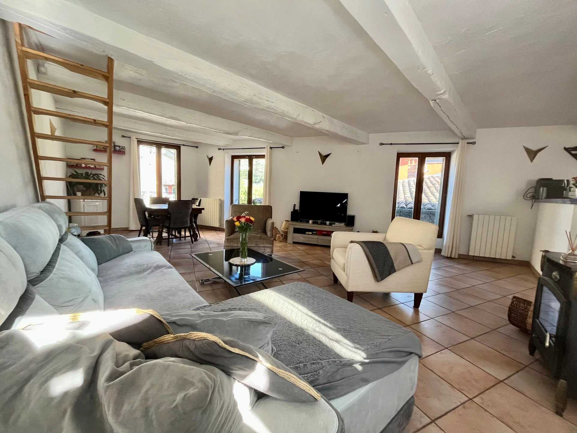 Condominium in Sospel, Provence-Alpes-Cote d'Azur 12308187