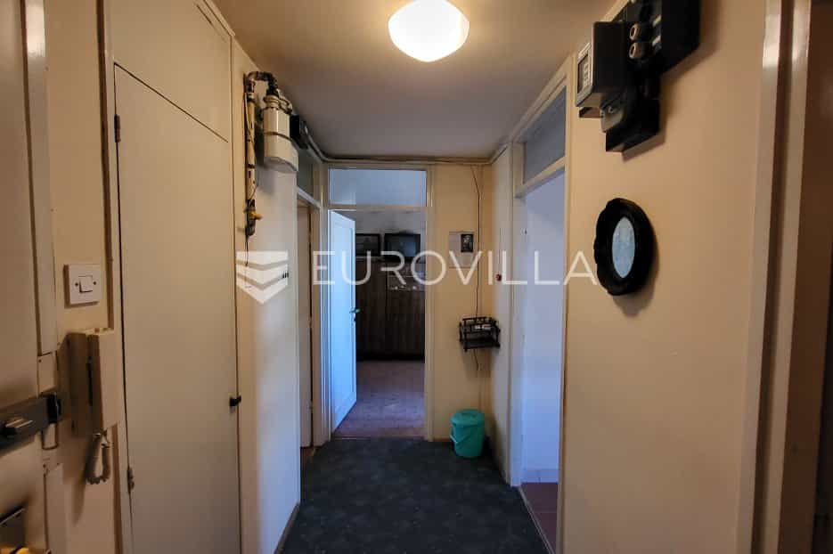 公寓 在 Zagreb,  12309295