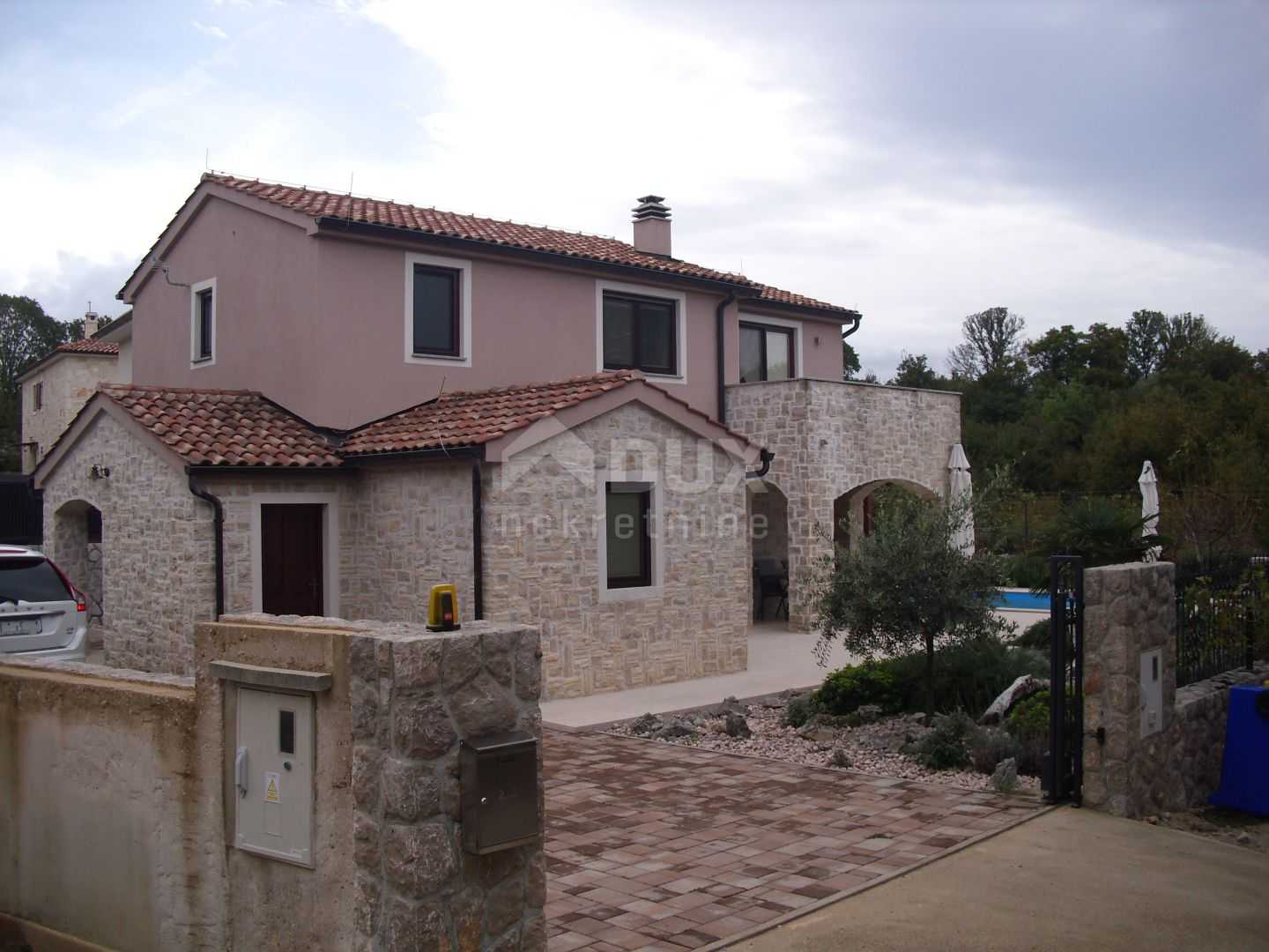House in Malinska, Primorsko-Goranska Zupanija 12309412